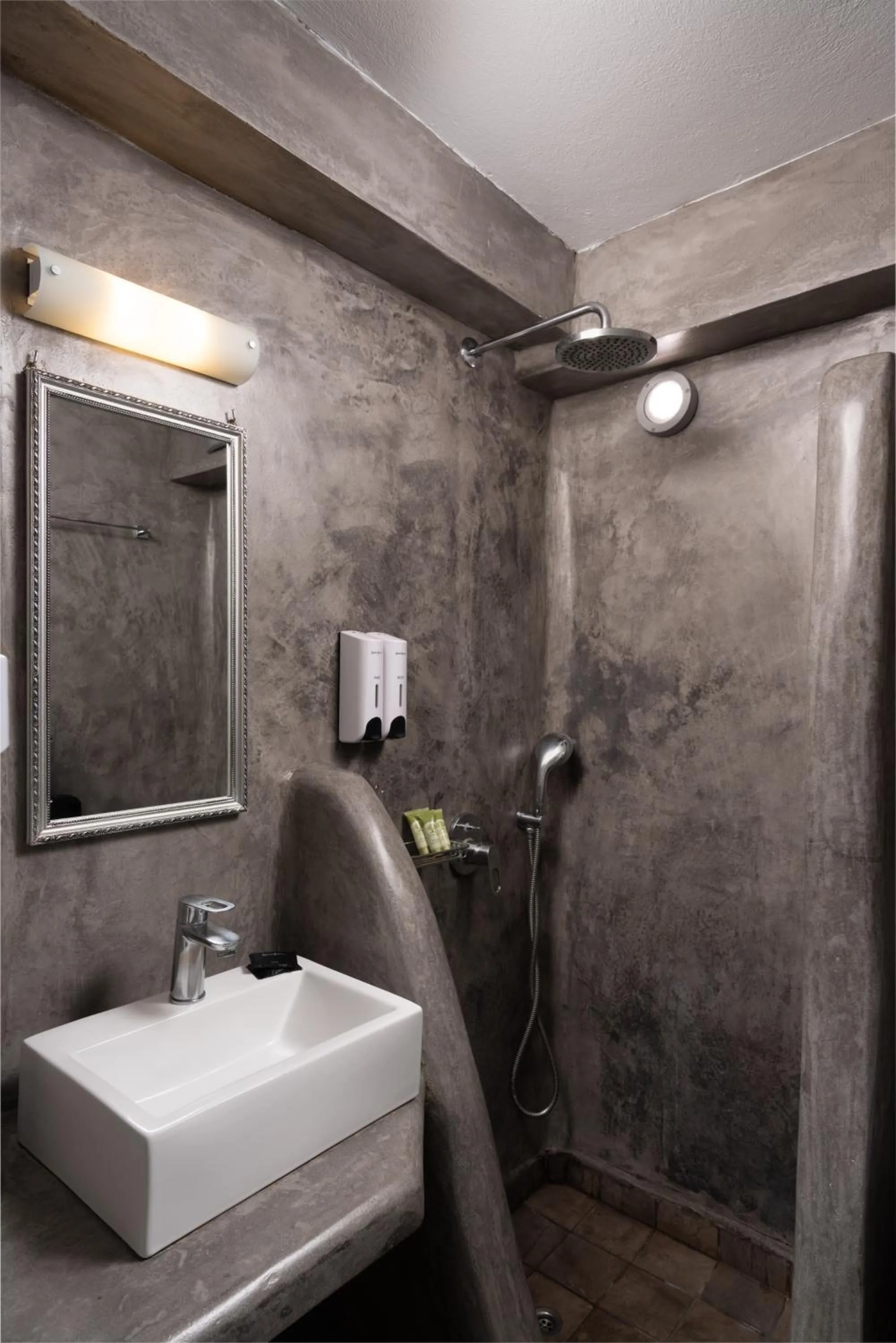 Bathroom in Goulielmos Hotel & Spa