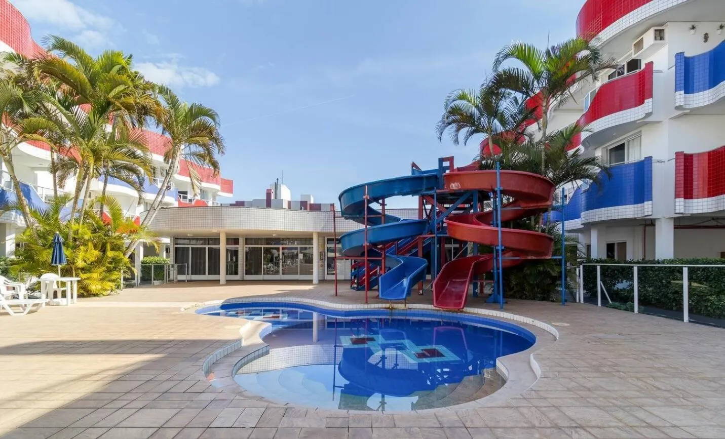 Swimming pool in Holiday Ingleses