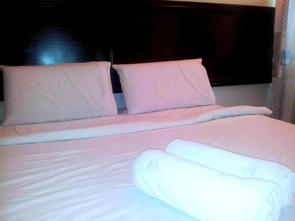 Bed in Hotel Bintang Indah