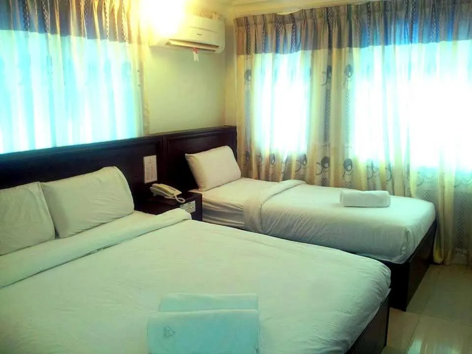 Bed in Hotel Bintang Indah