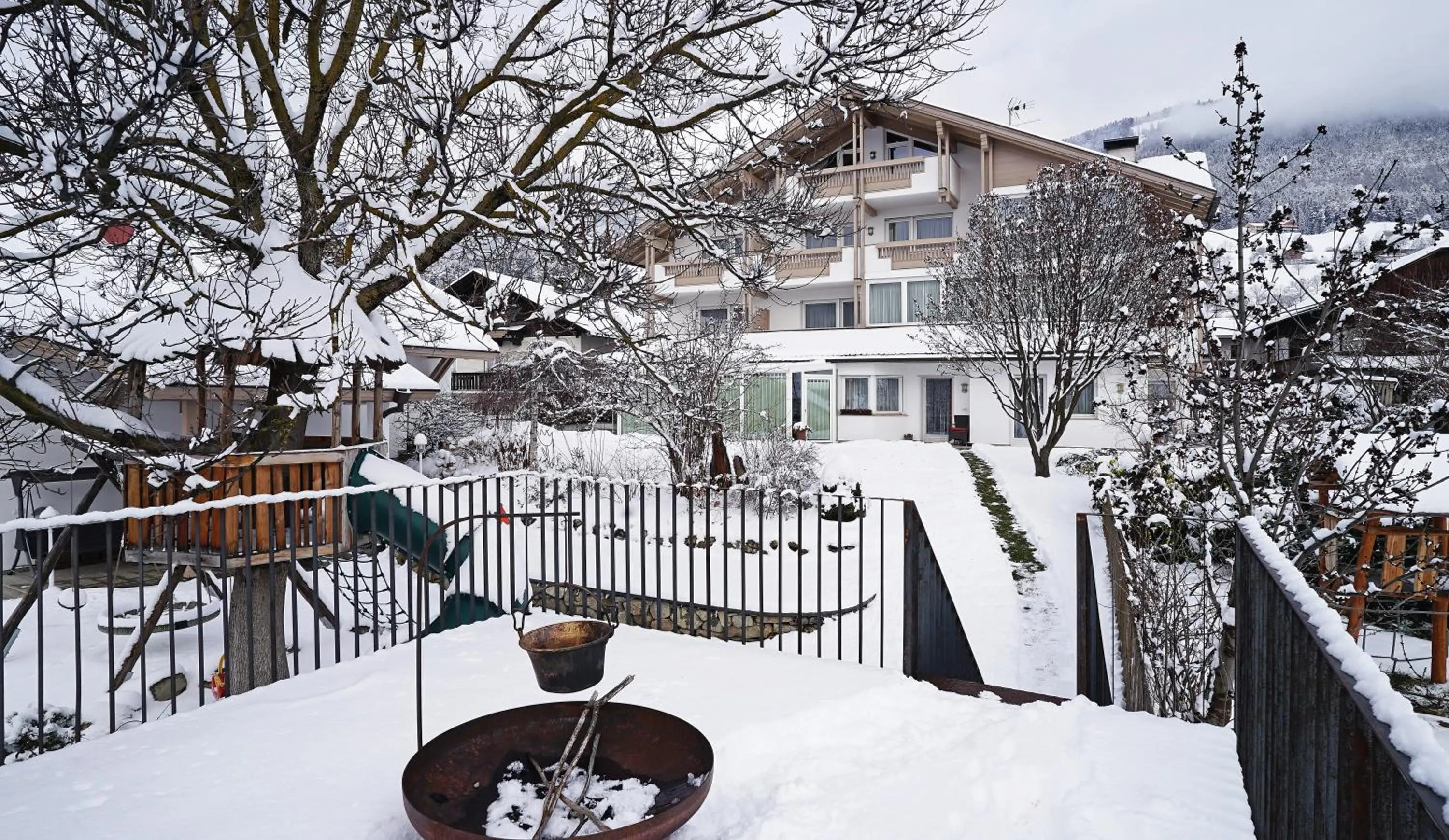 Property building in Residence Walder