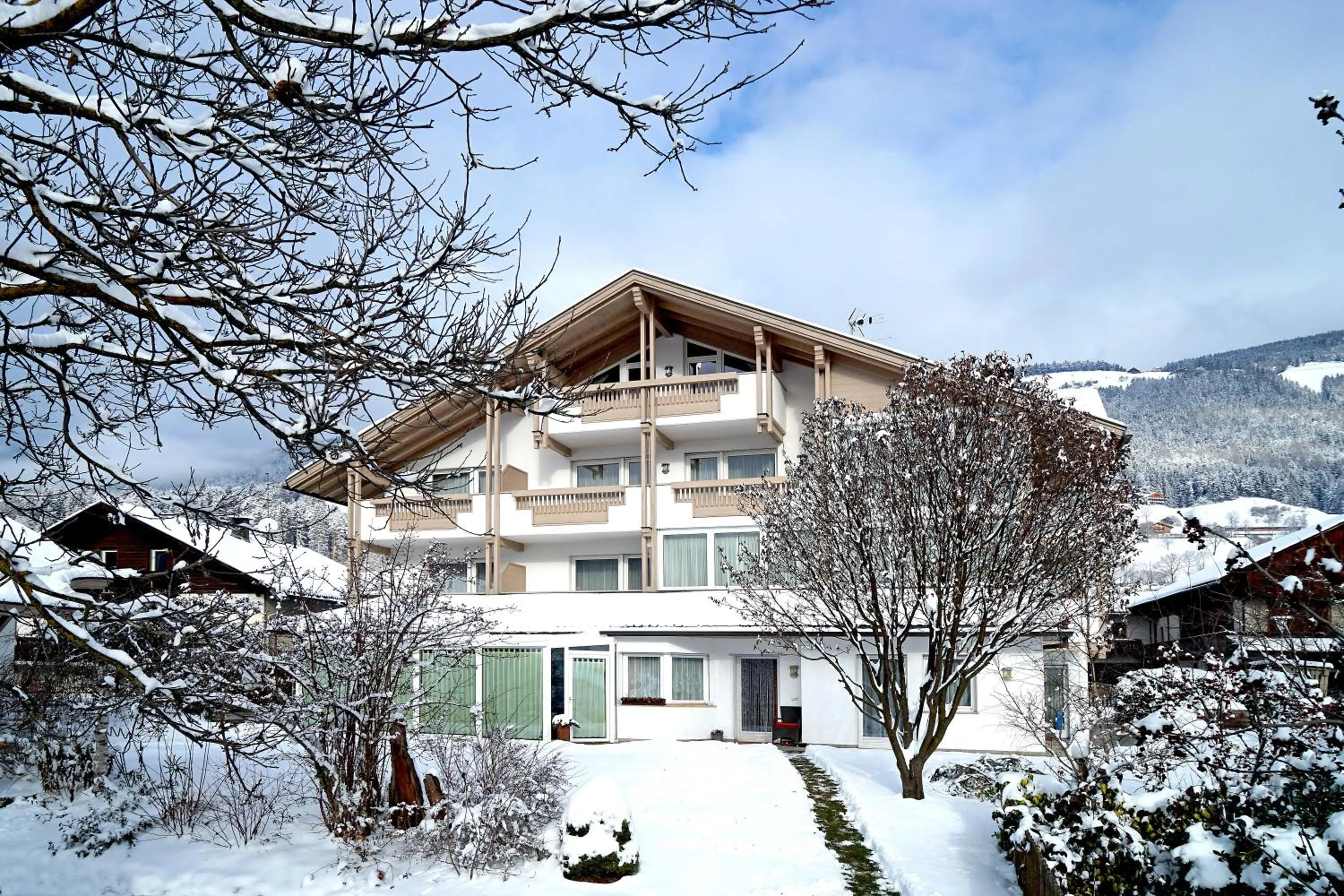 Property building in Residence Walder