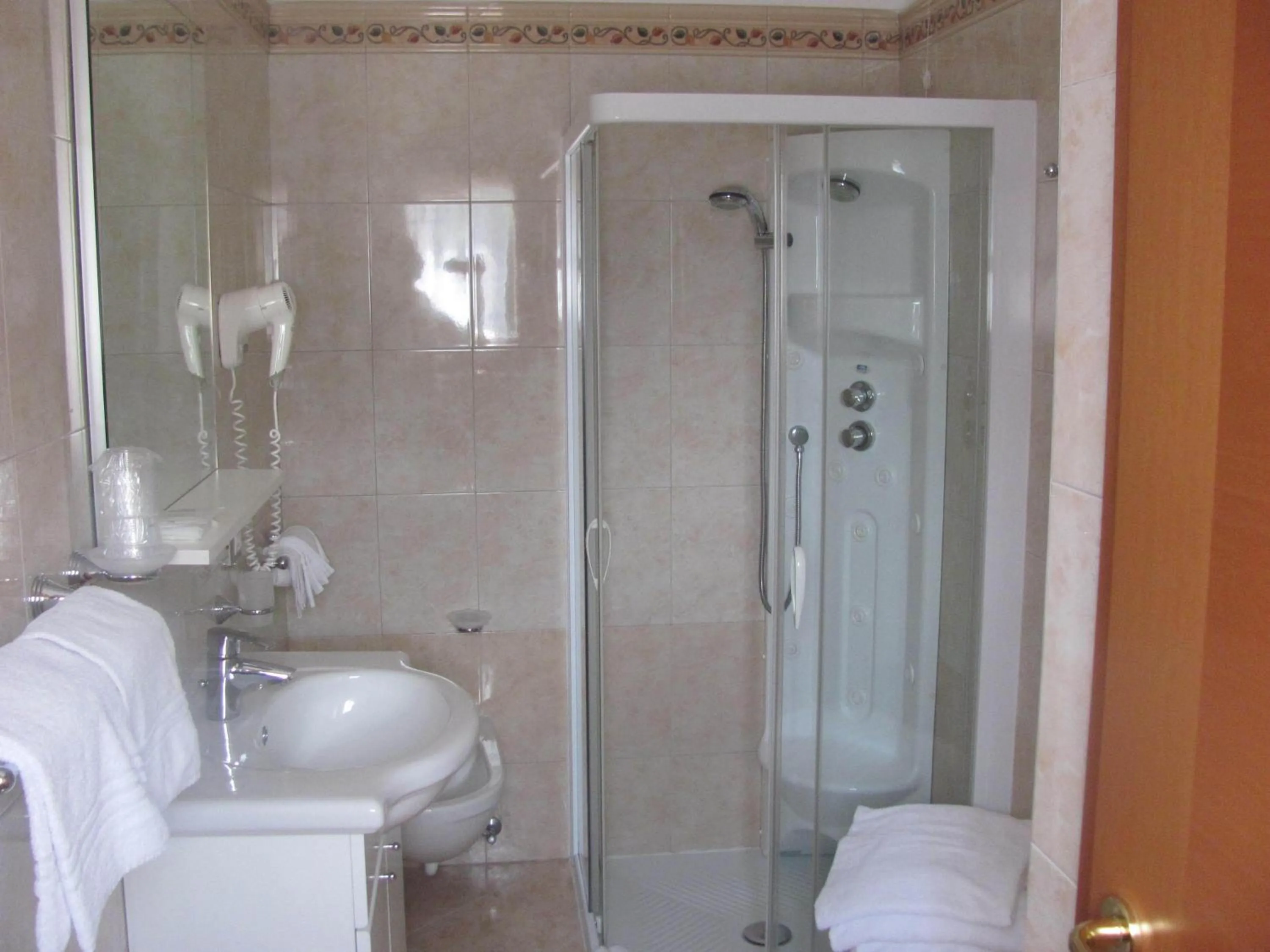 Bathroom in Hotel Franco