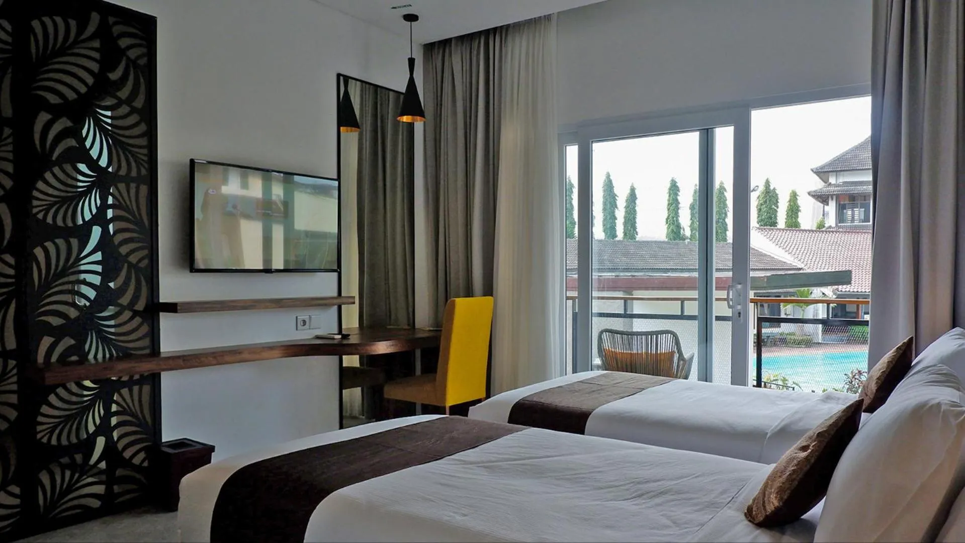 Bed in Front One Resort Magelang