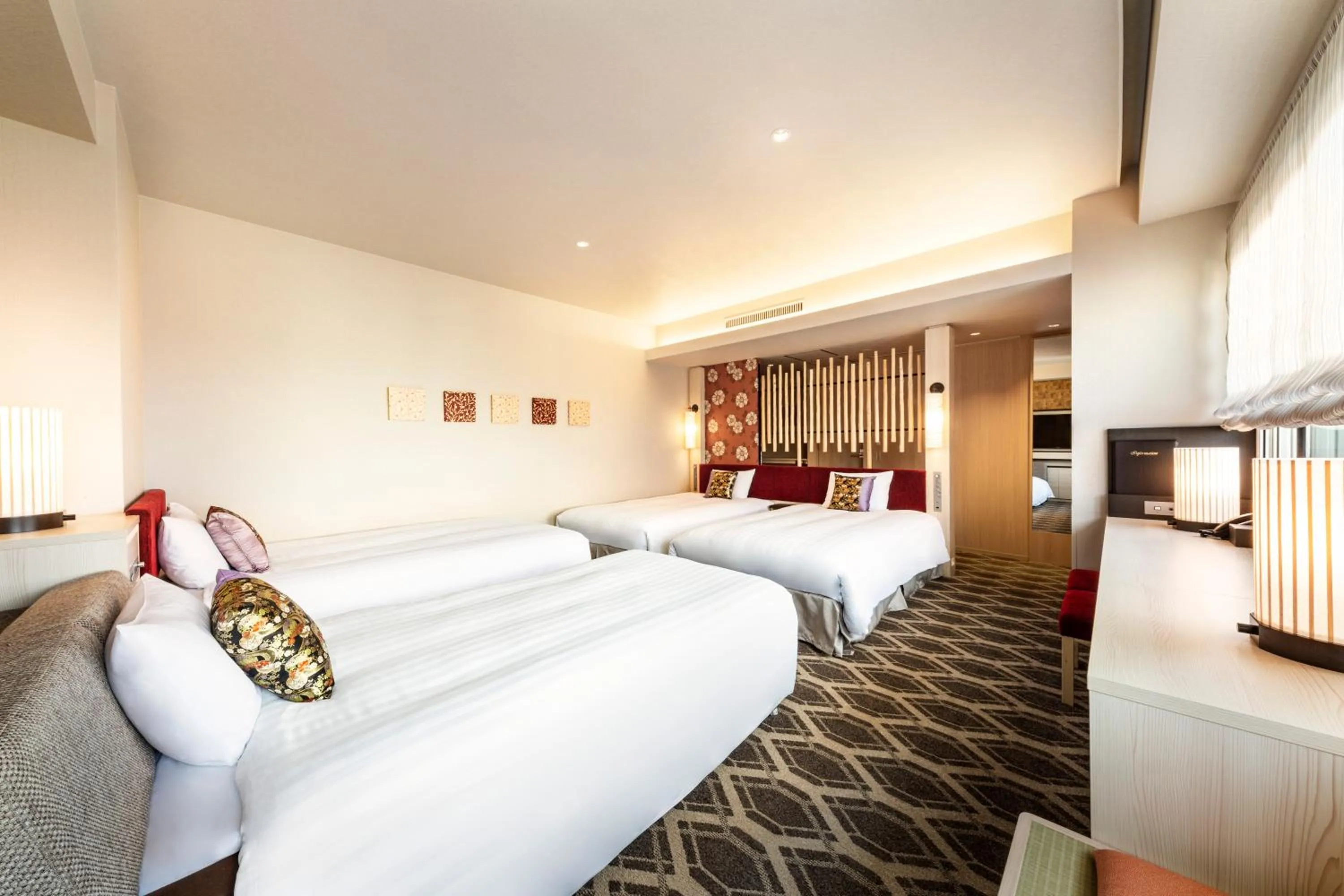 Bed in Hotel Hanshin Annex Osaka