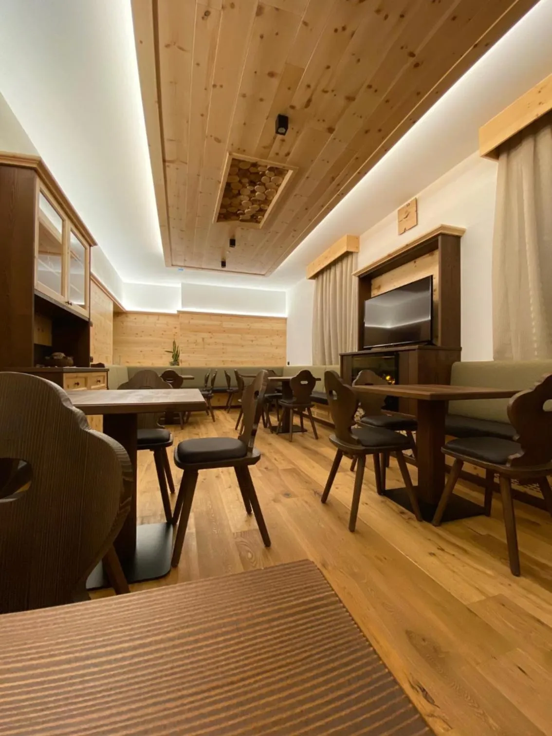 Lounge or bar in Hotel Stella Alpina