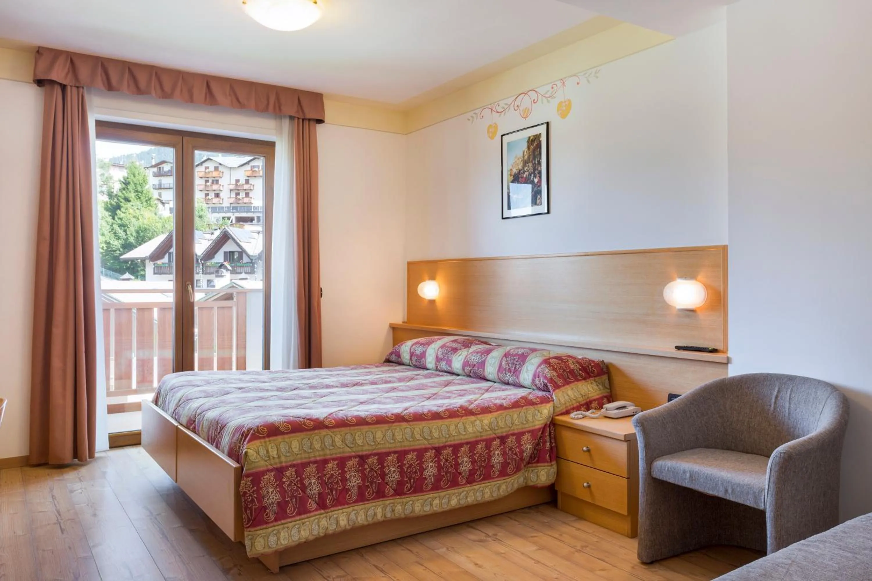 Balcony/Terrace, Bed in Hotel Stella Alpina