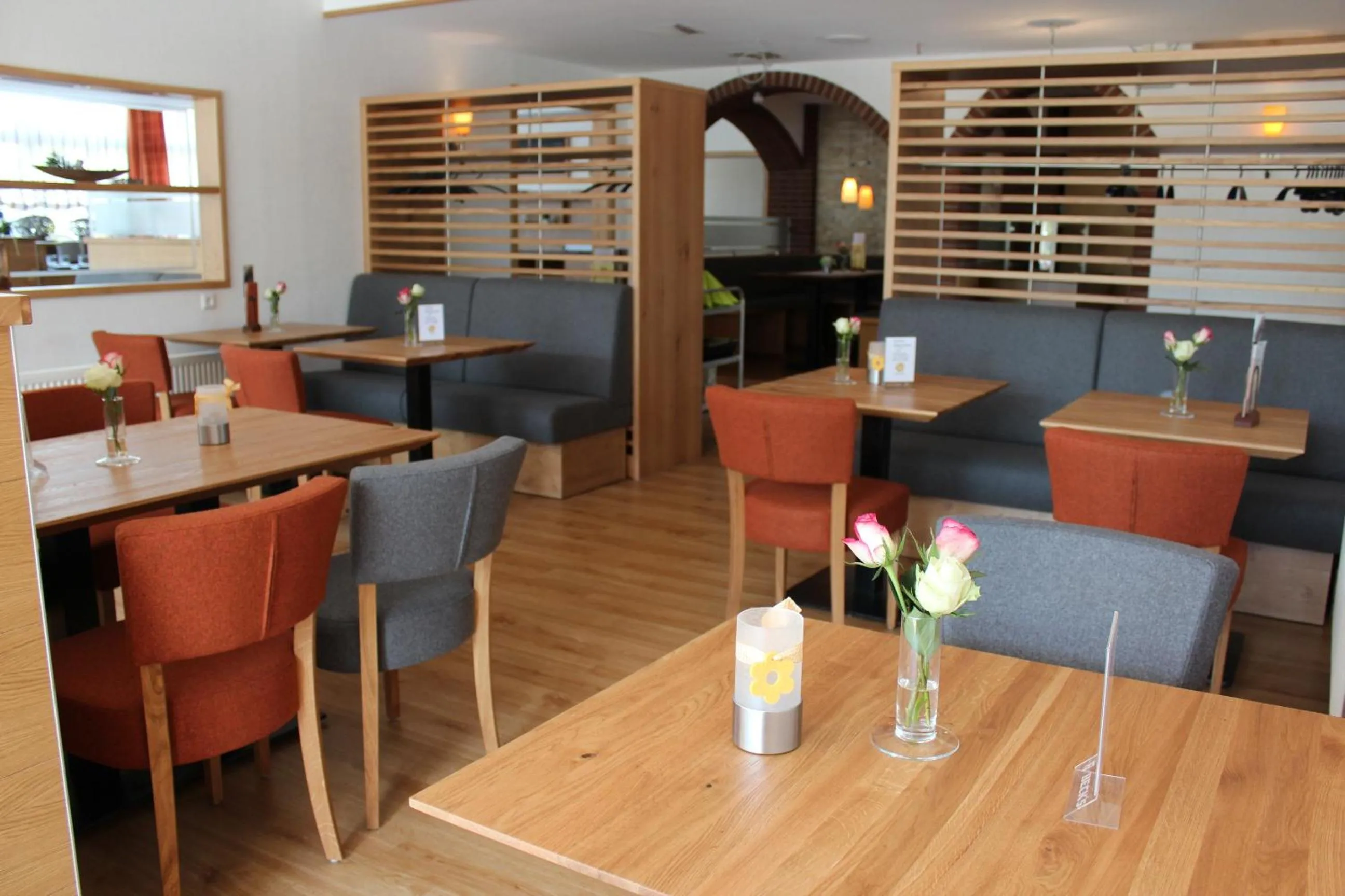 Restaurant/places to eat in Hotel Ripken