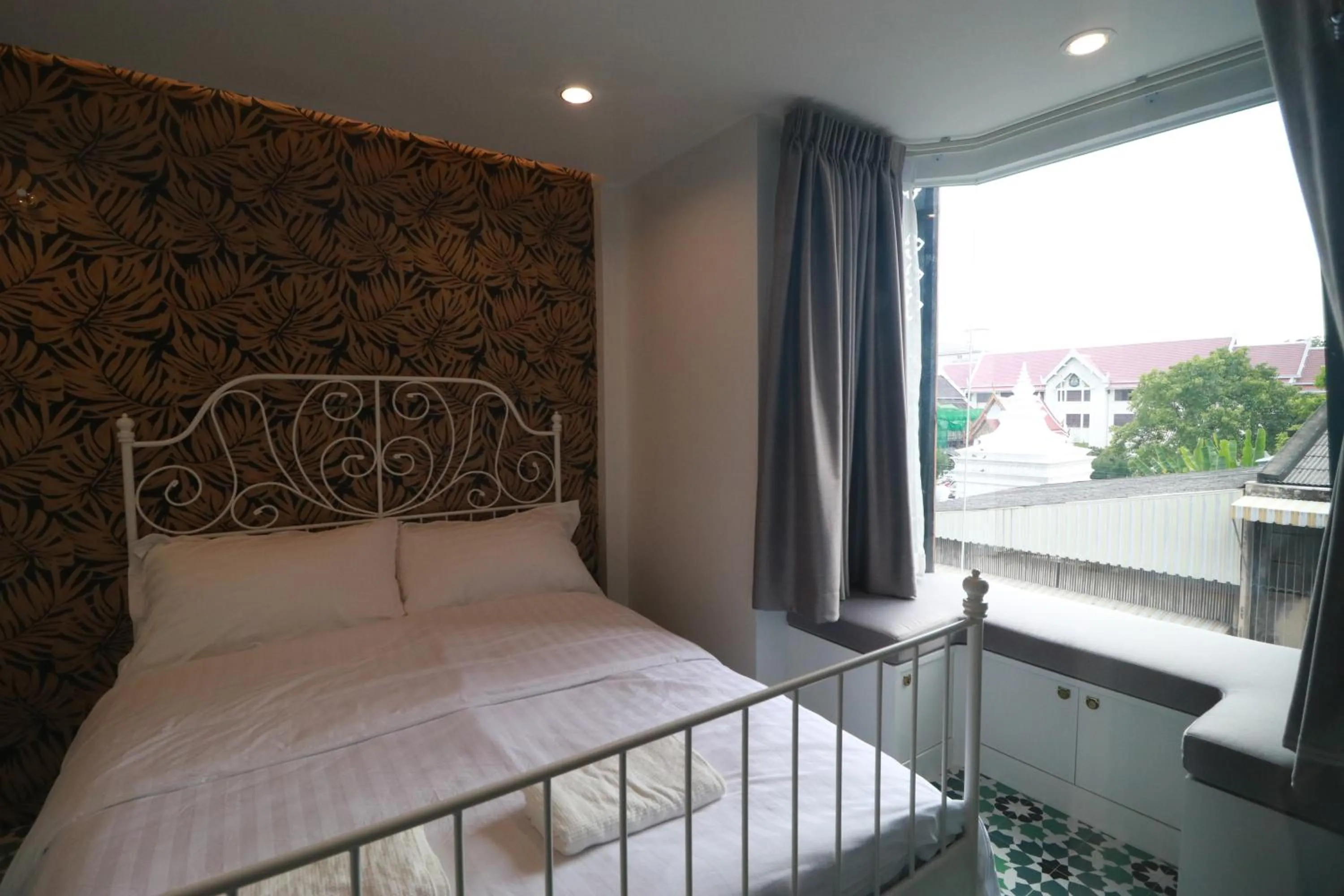 Bed in The LOL Elephant Hostel