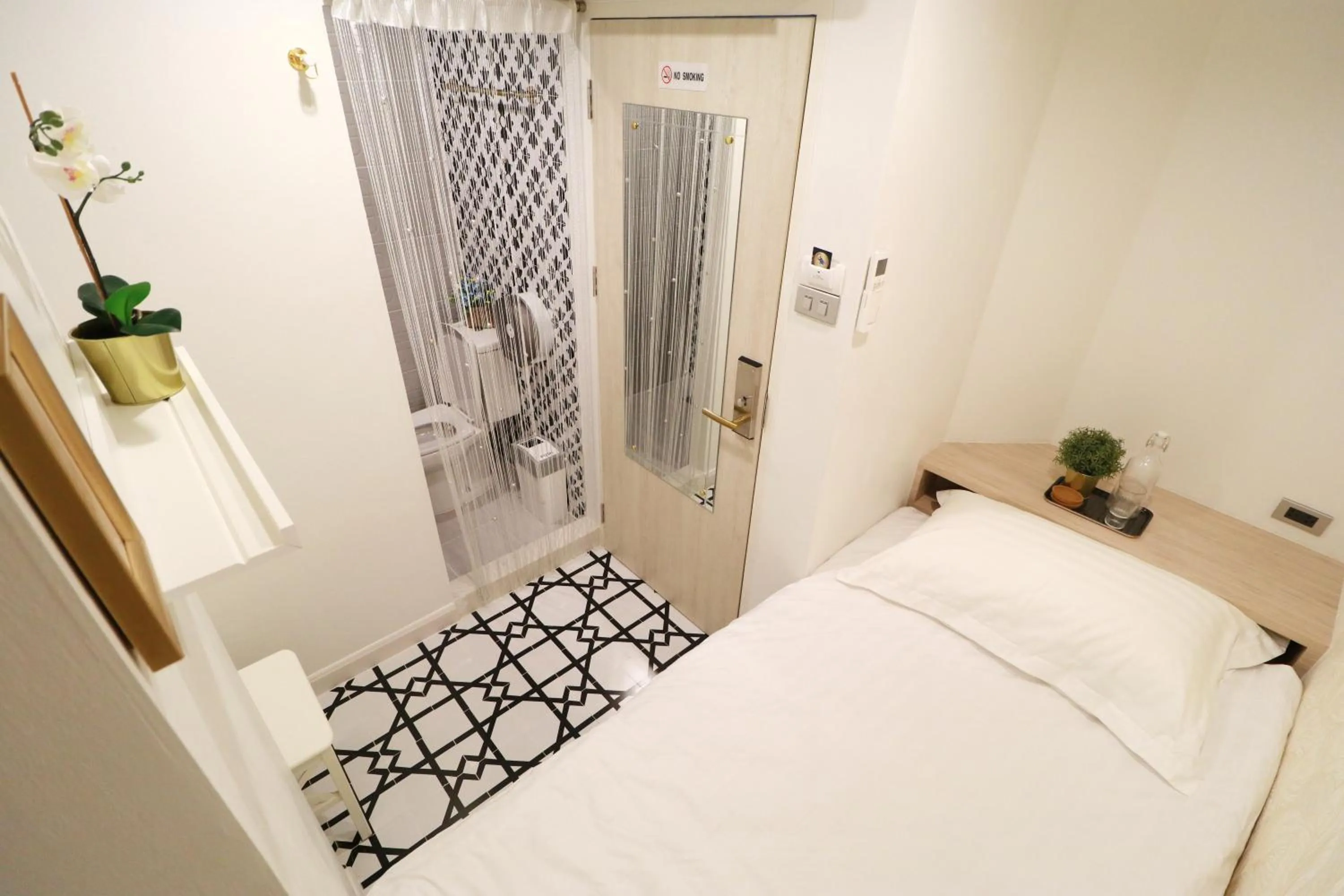 Bed in The LOL Elephant Hostel