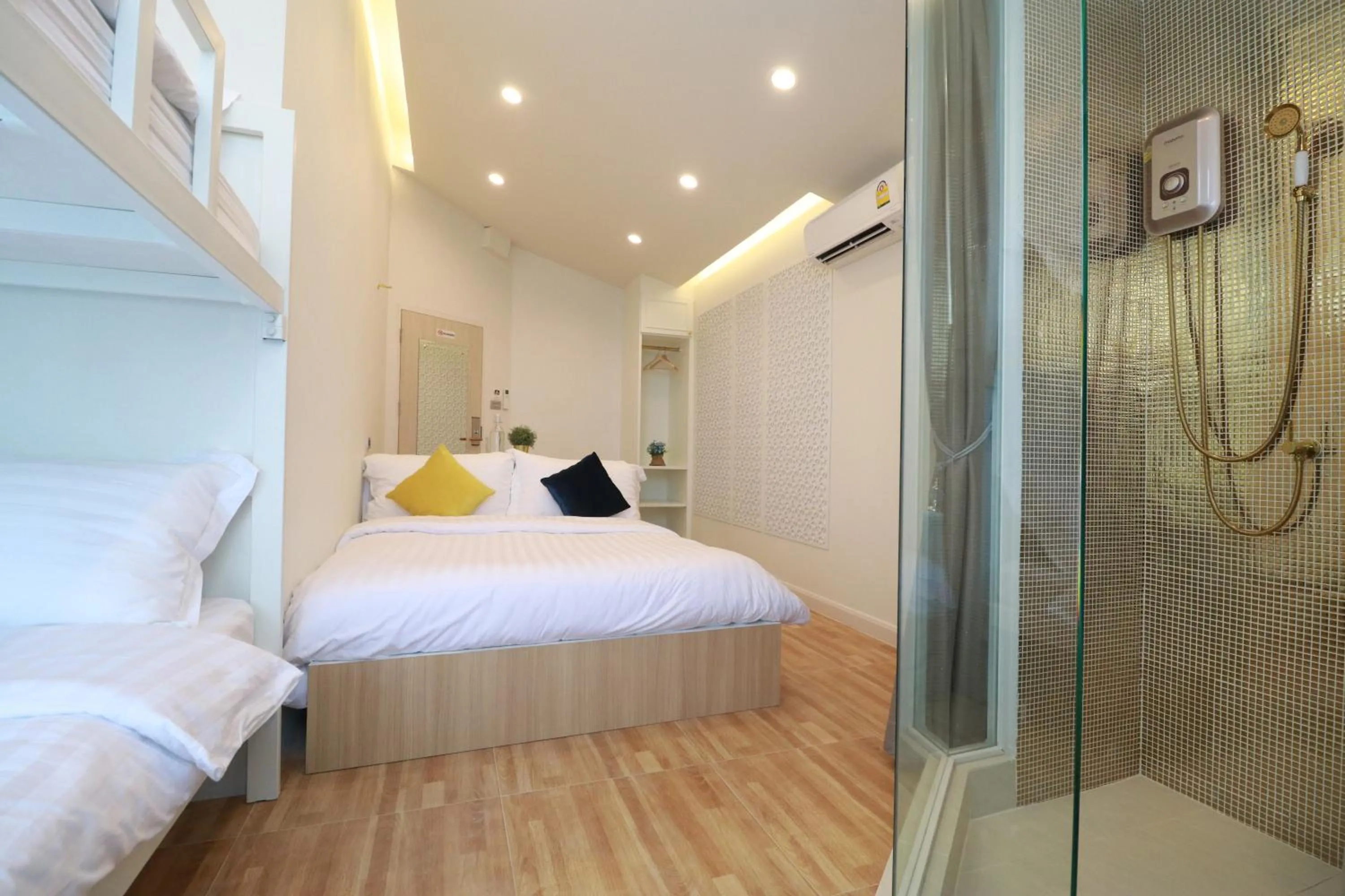 Bed in The LOL Elephant Hostel