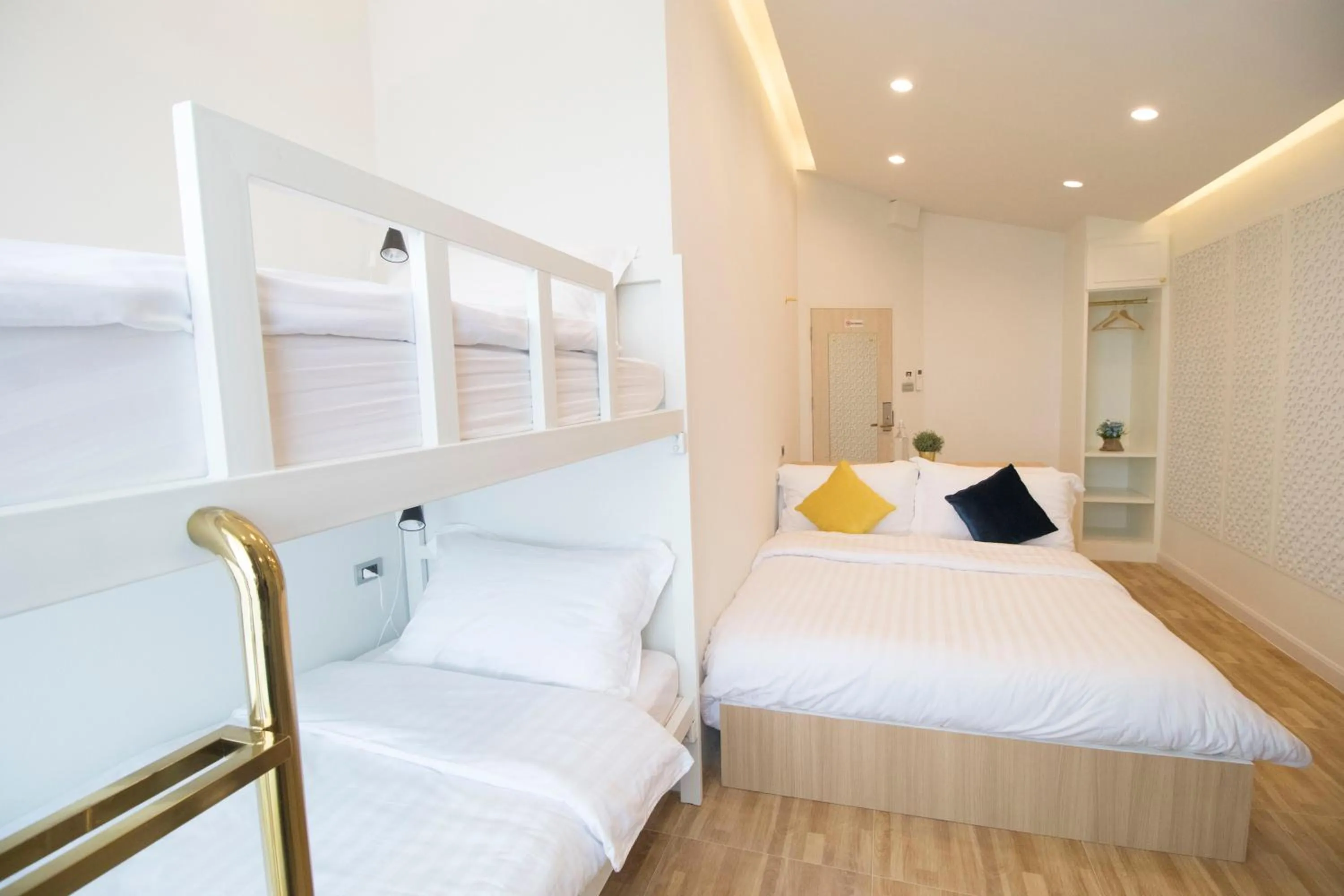 Bed in The LOL Elephant Hostel