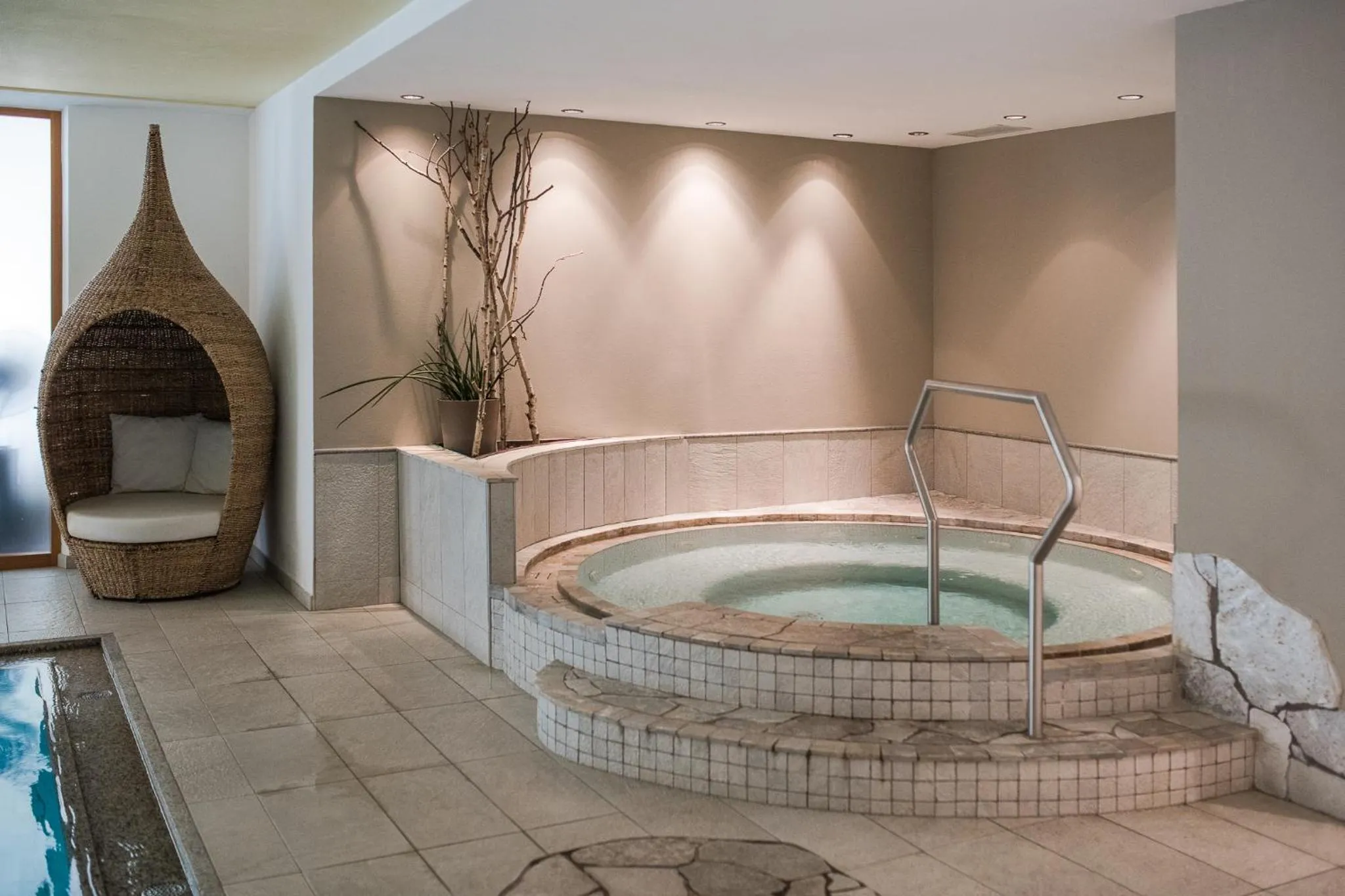 Hot Tub in Naturhotel Rainer