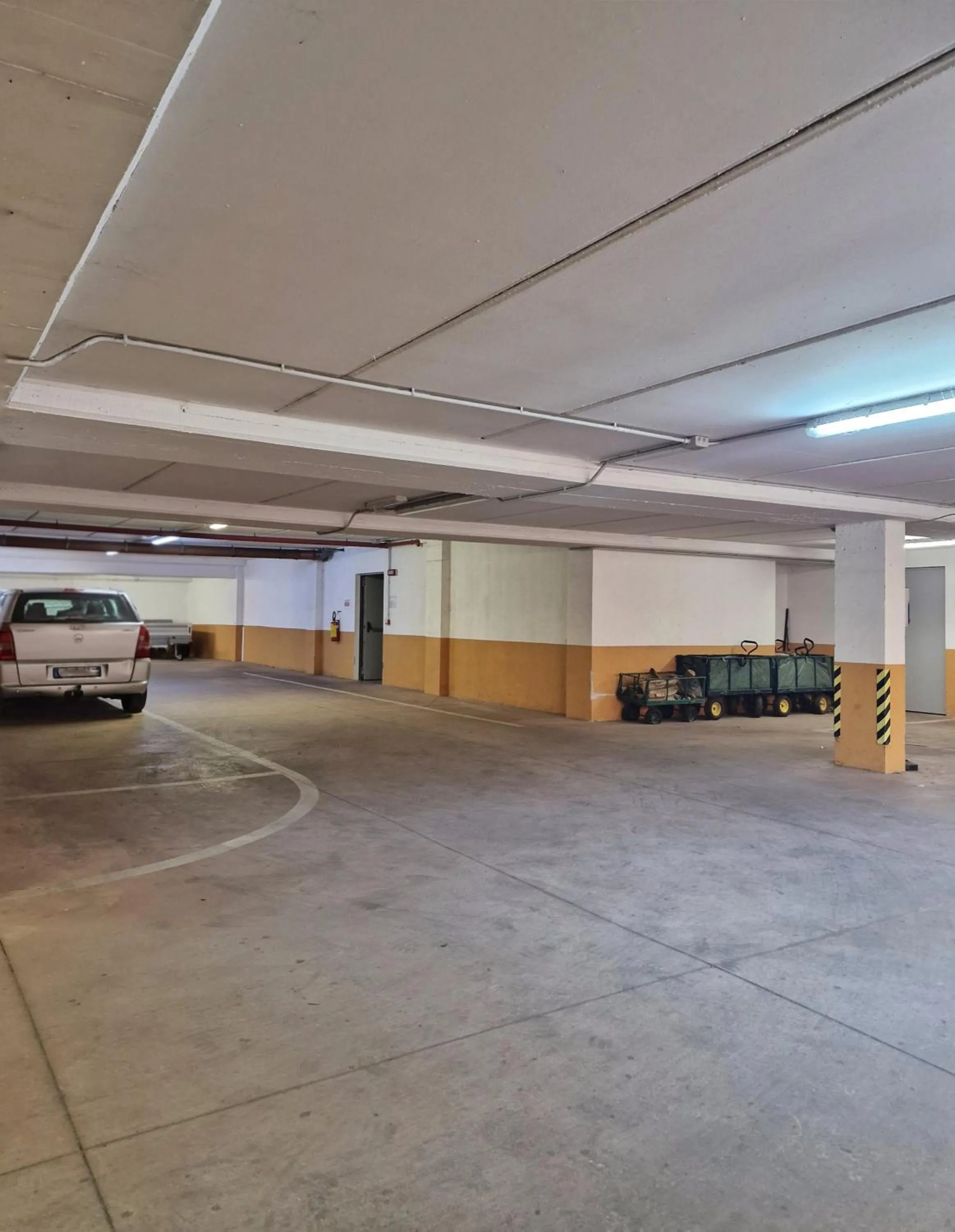 Parking in Mansio Residence & Hotel