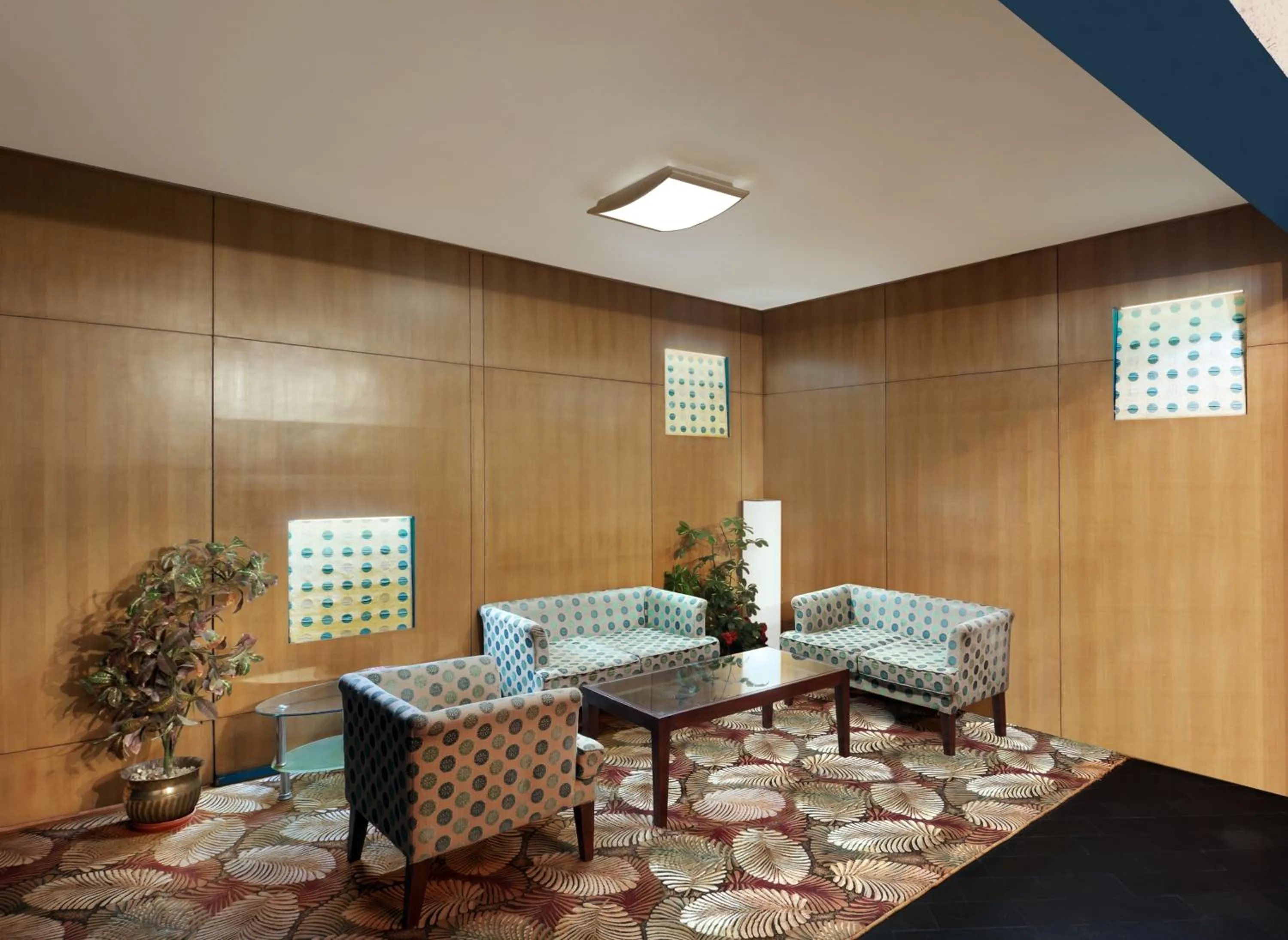 Lobby or reception in Honeymoon Inn Mussoorie