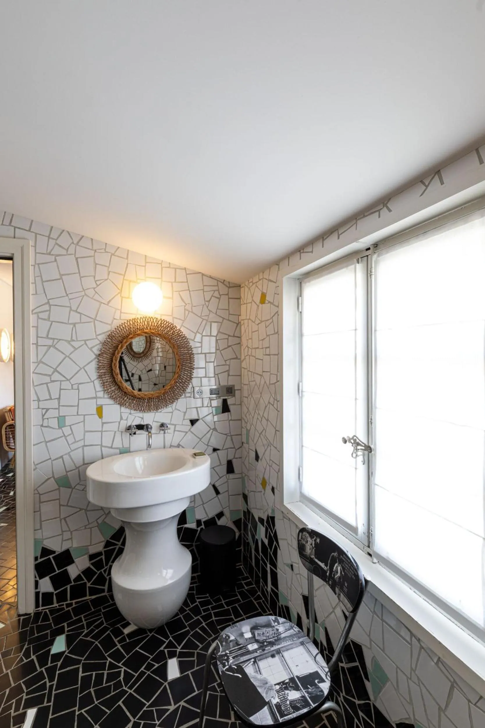 Bathroom in Hôtel Du Cloître