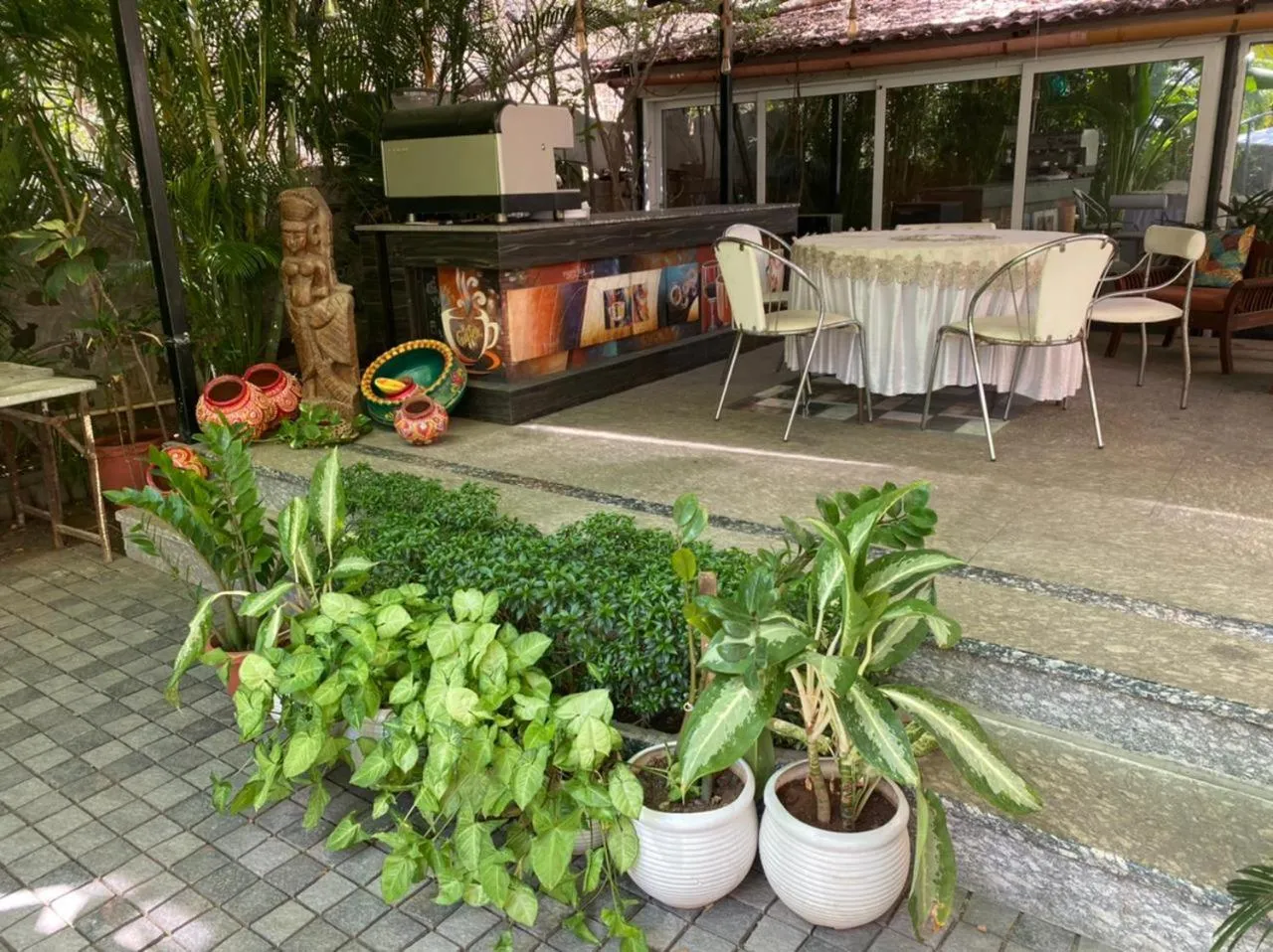 Coffee/tea facilities in Royal Palms Luxury Service Apartment