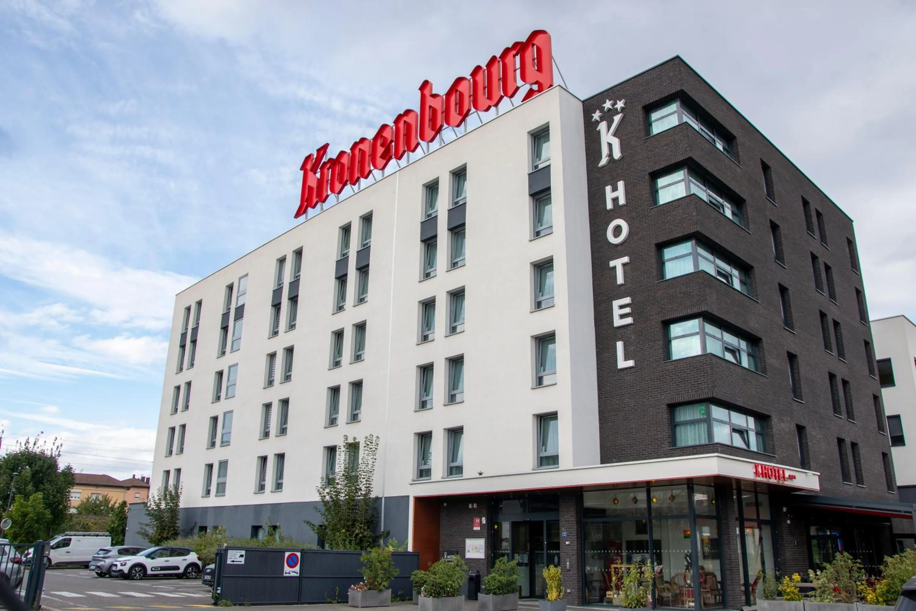 Property logo or sign in K Hotel