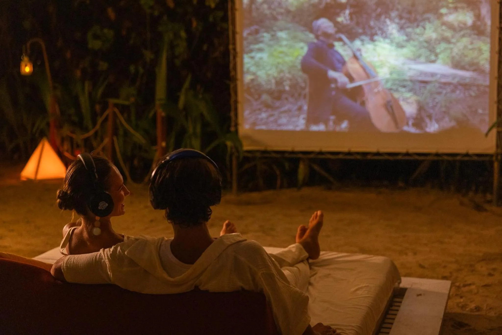 Evening entertainment in The Standard, Huruvalhi Maldives