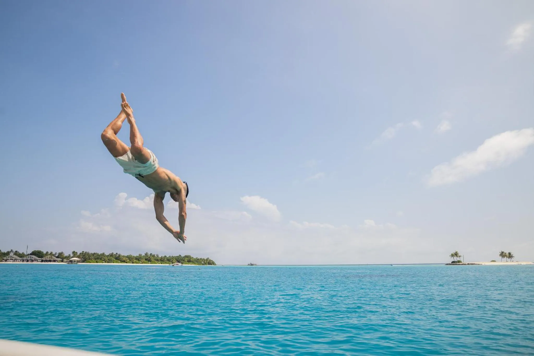 Beach in The Standard, Huruvalhi Maldives