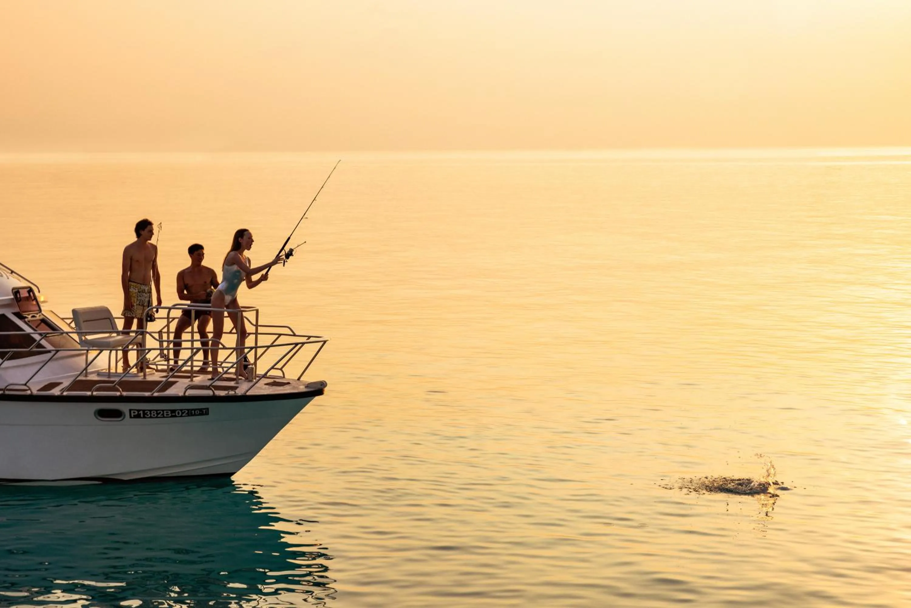 Entertainment in The Standard, Huruvalhi Maldives