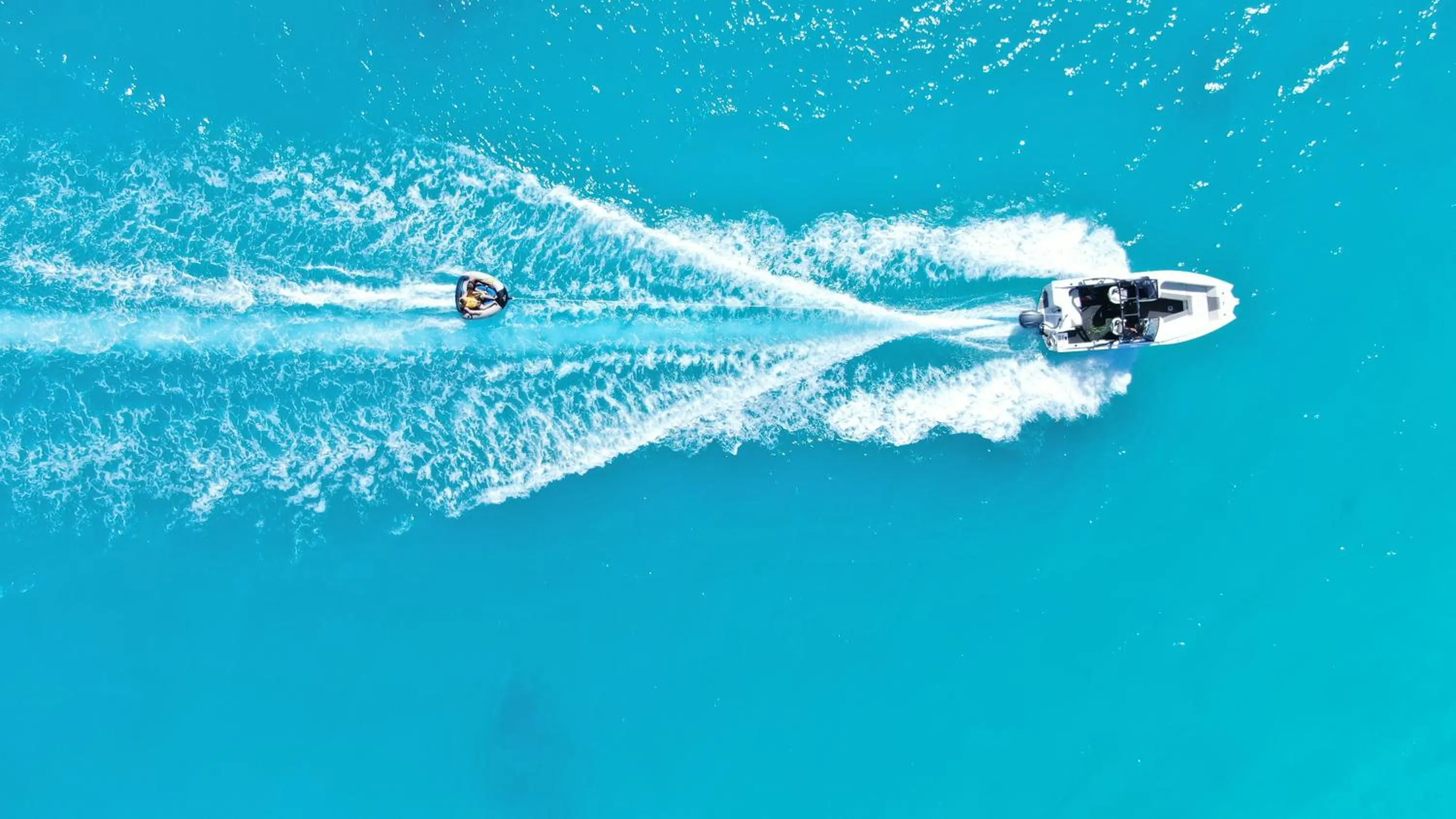 Activities in The Standard, Huruvalhi Maldives