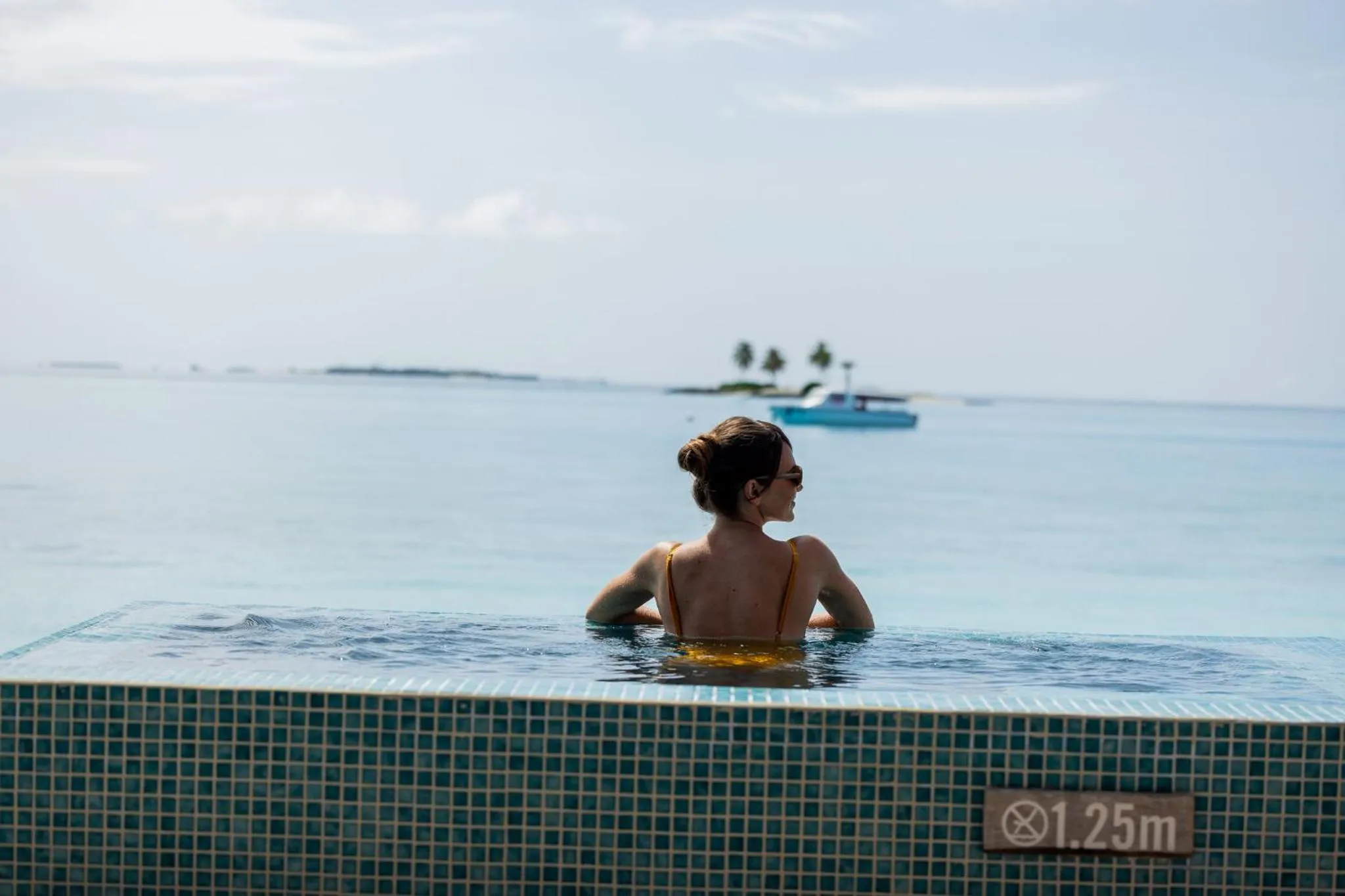 Pool view in The Standard, Huruvalhi Maldives