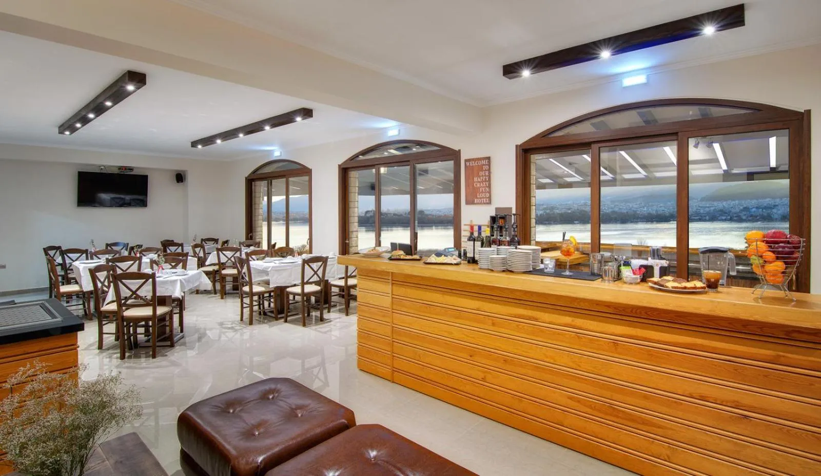 Restaurant/places to eat in La Suite Boutique Hotel & Spa