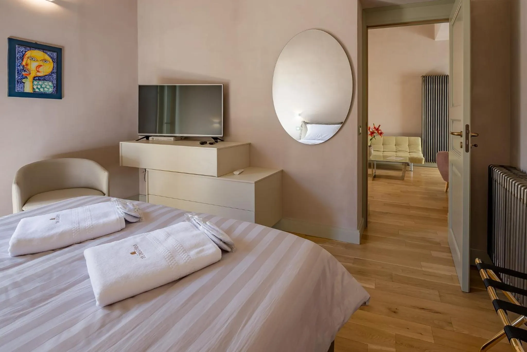 Photo of the whole room, Bed in Cantine De Gregorio Suites