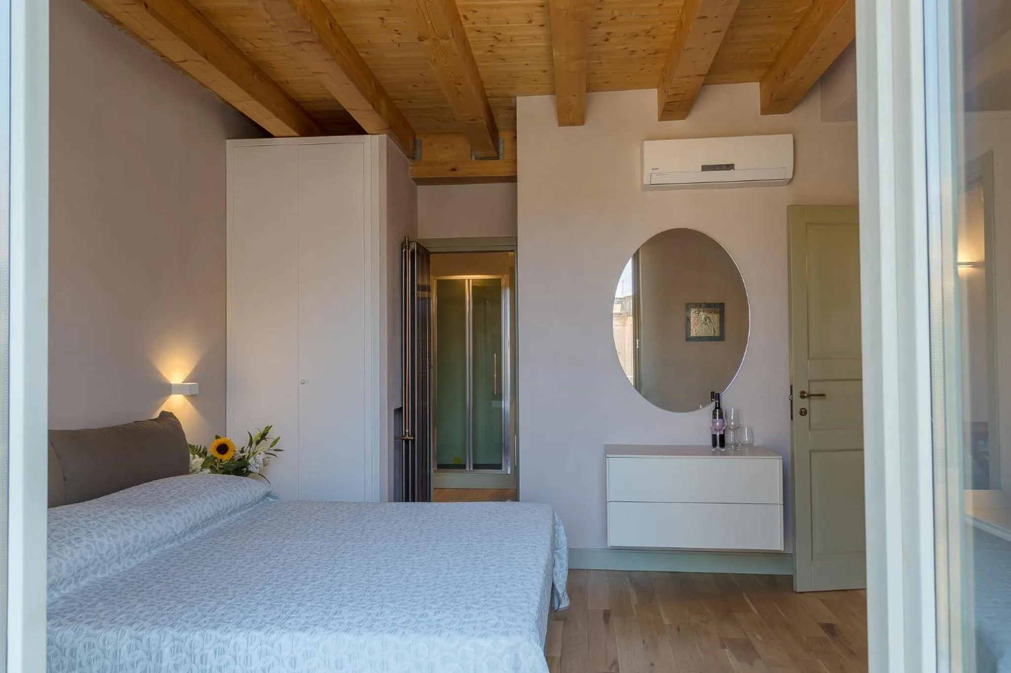 Bedroom, Bed in Cantine De Gregorio Suites