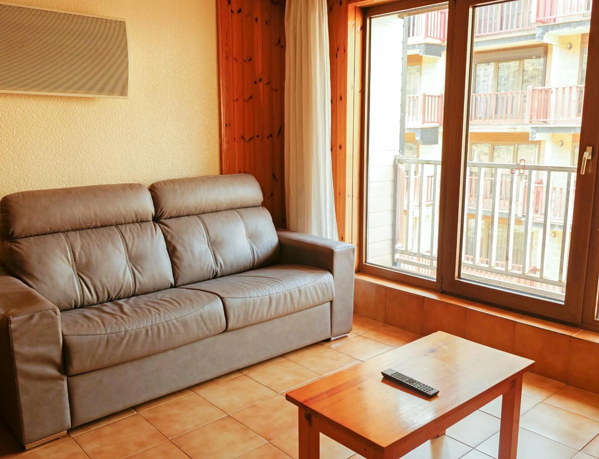 Living room in Kione Paradís Blanc