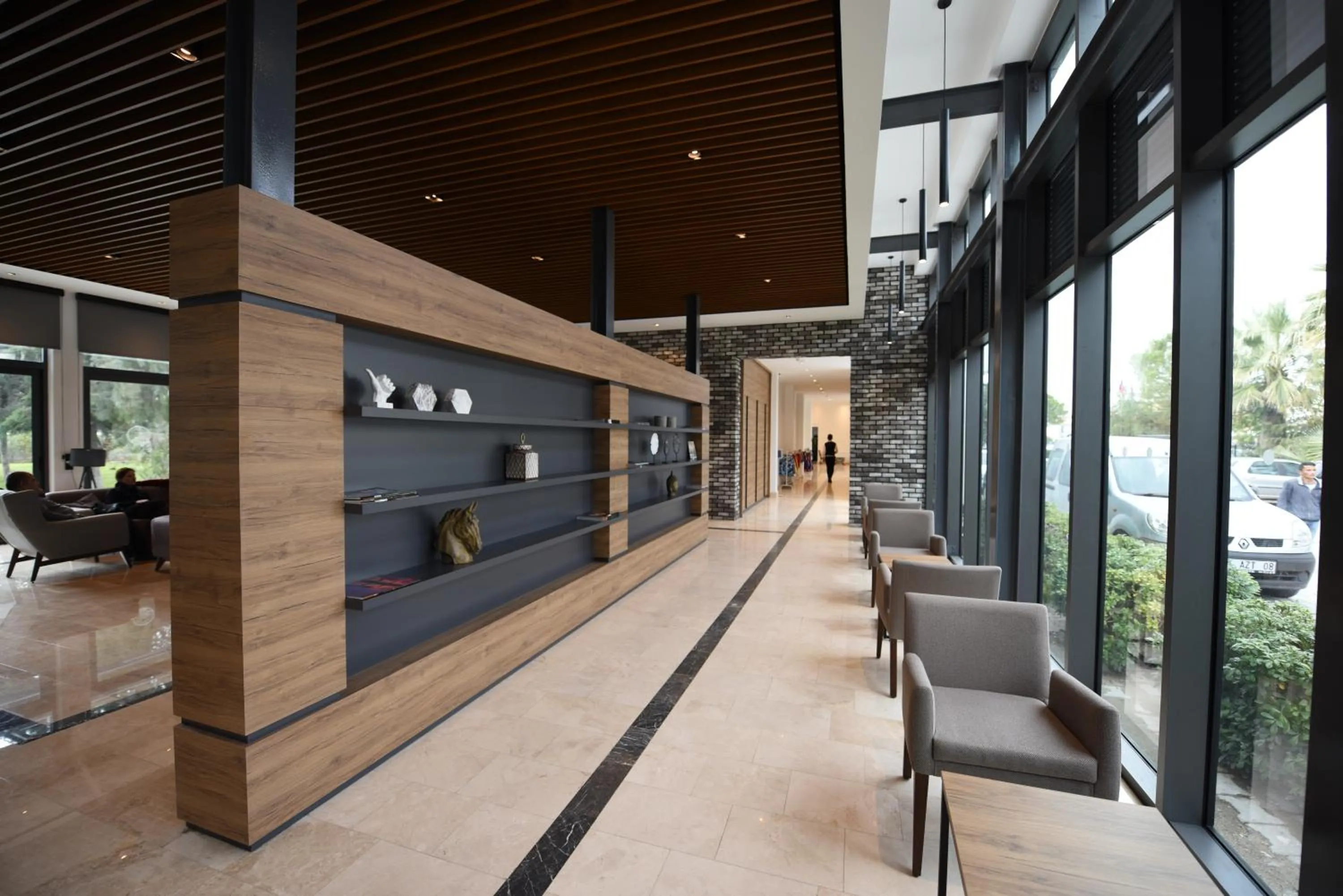 Library in Herakles Thermal Hotel