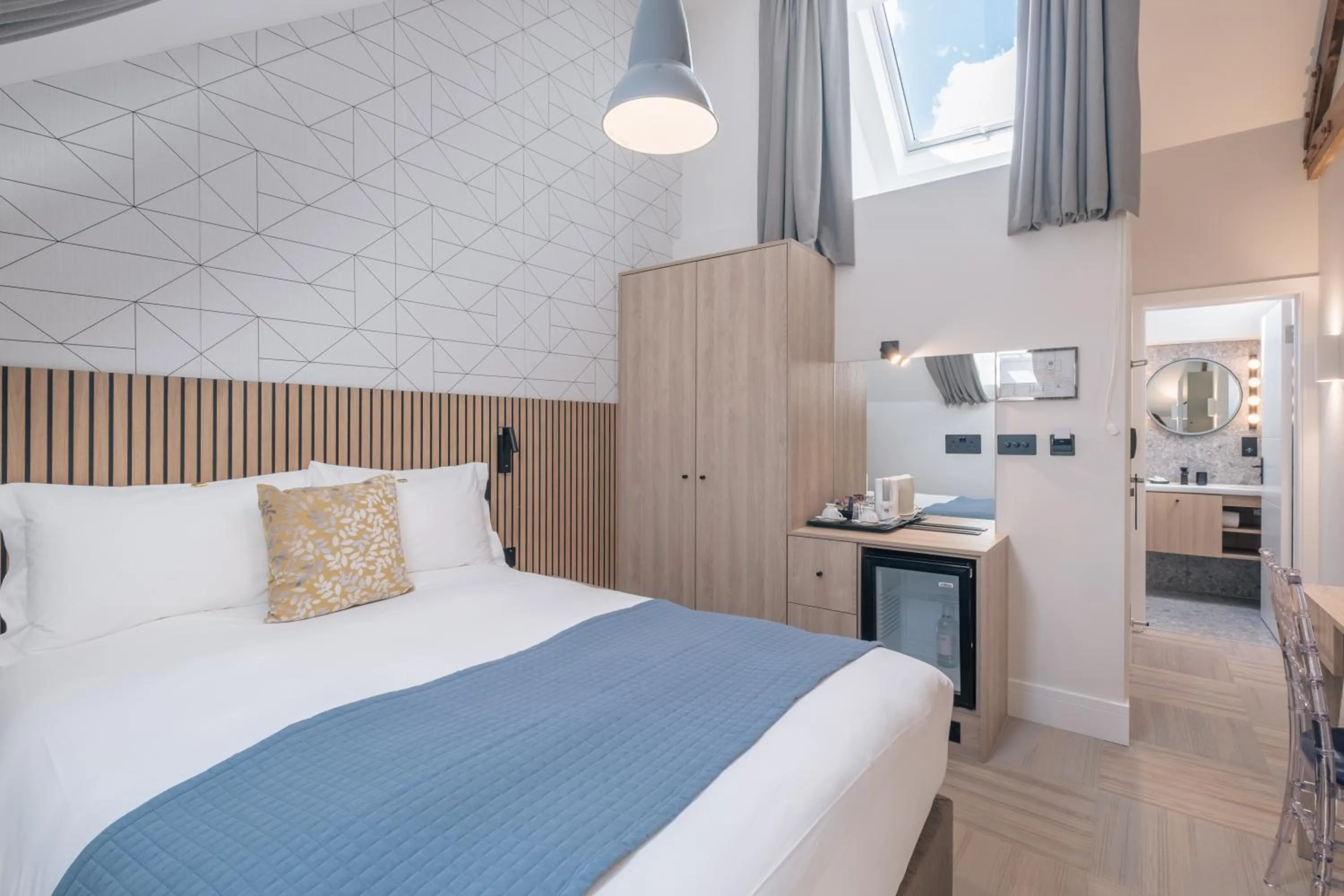 Bed in The Pillar Hotel