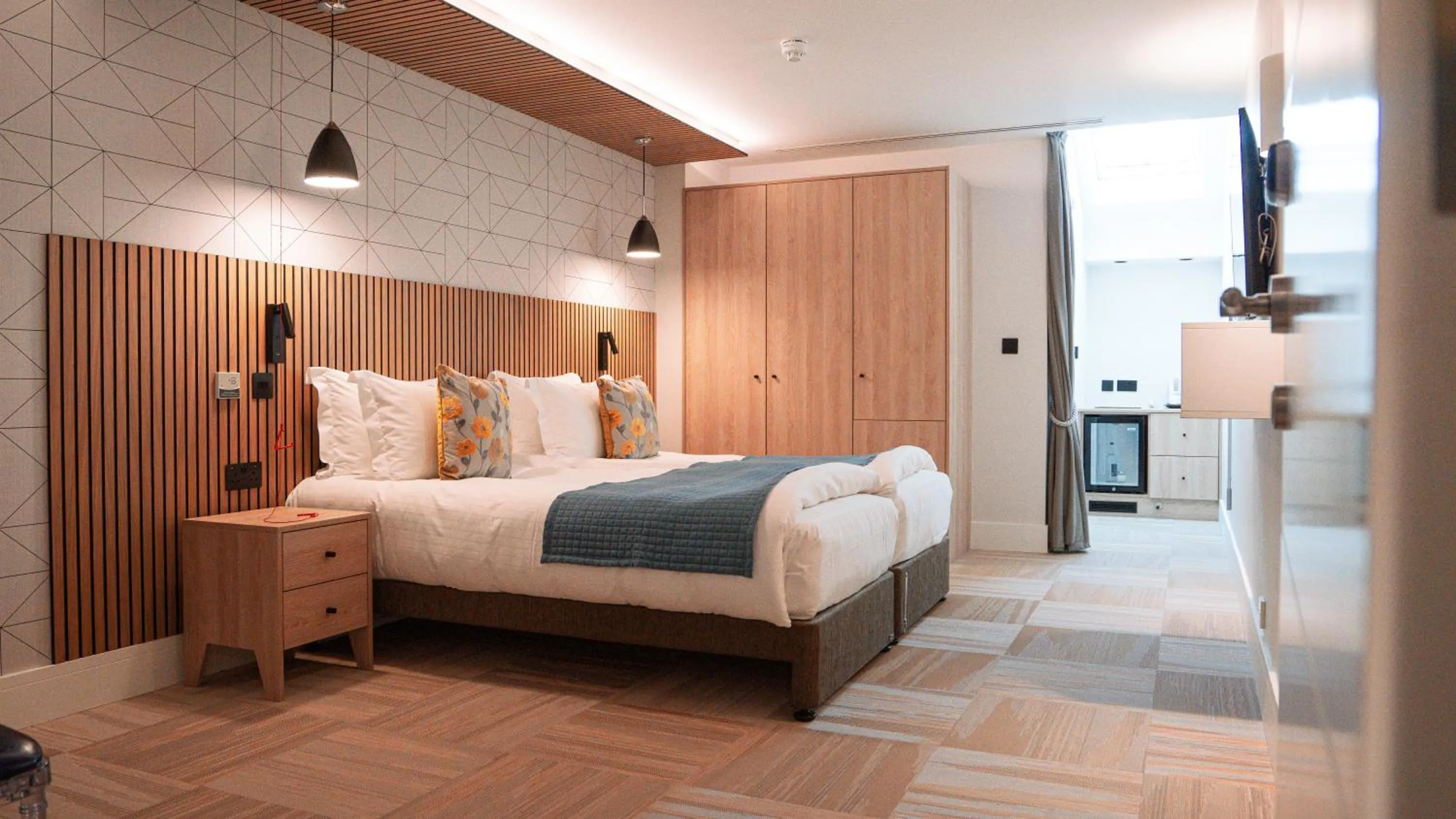 Bed in The Pillar Hotel