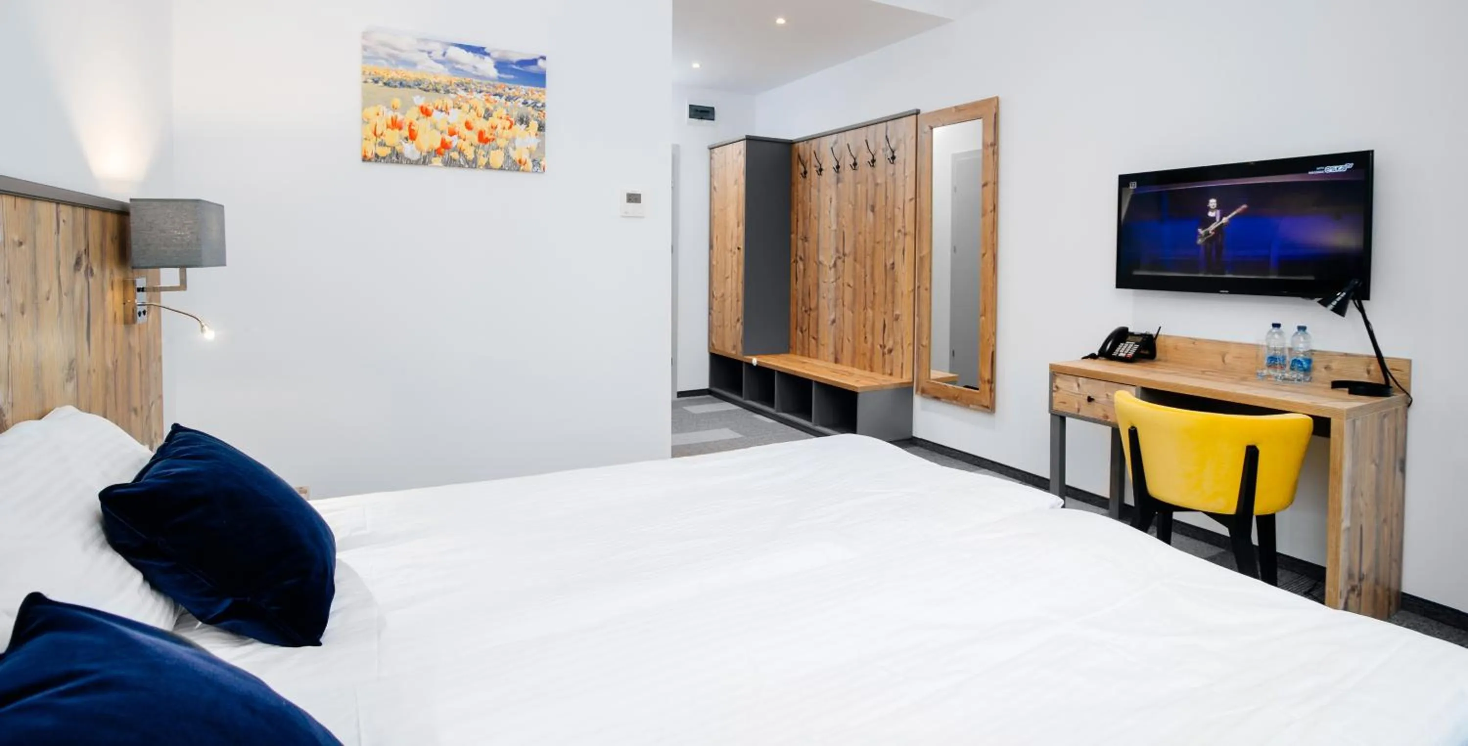 Photo of the whole room, Bed in Hotel Nowa Holandia