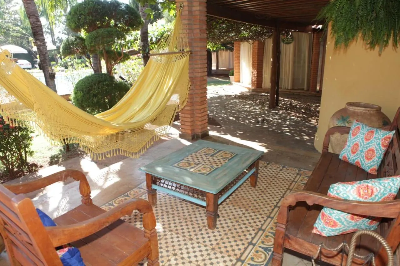 Hotel Pousada Chalé das Flores