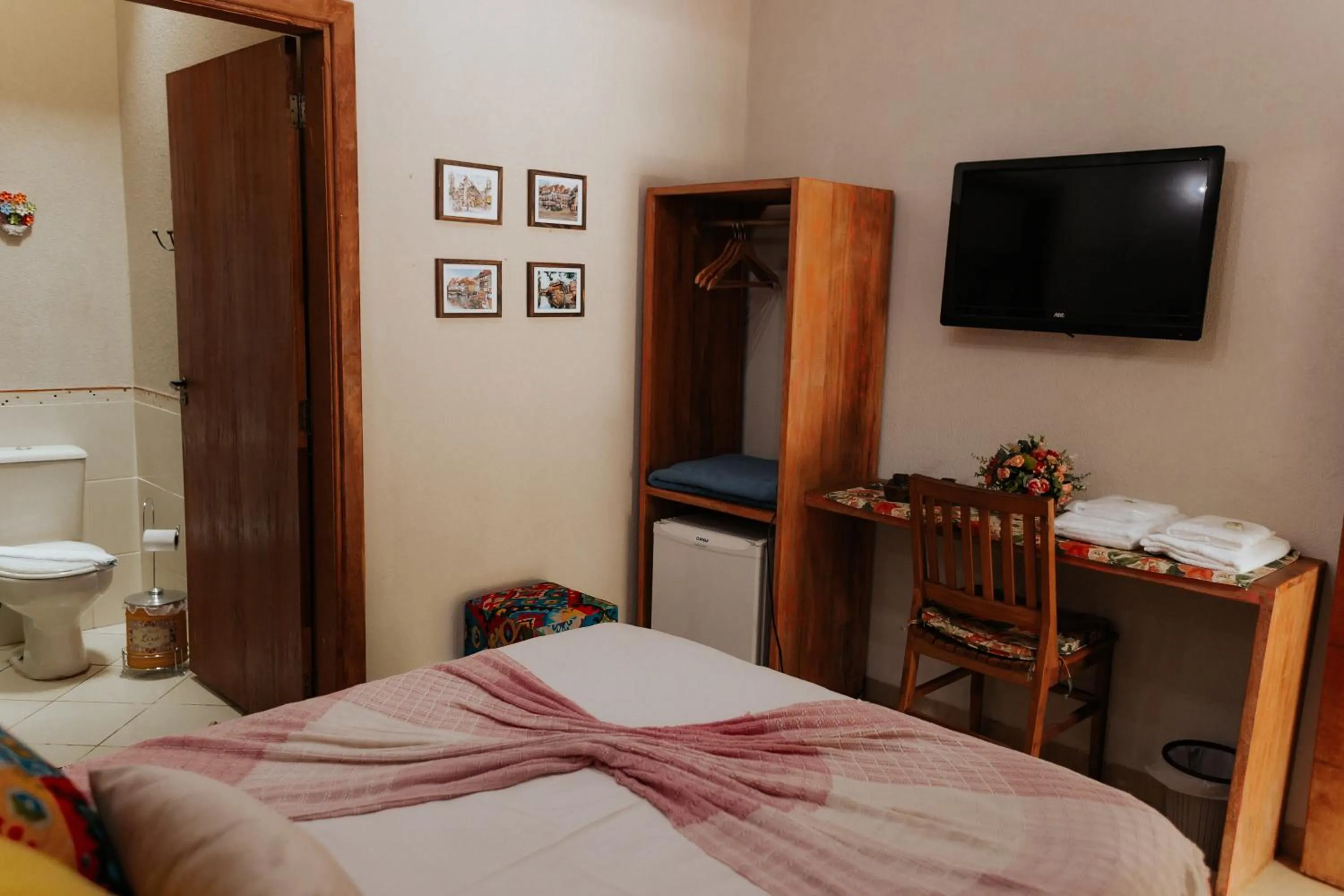 Bed in Hotel Pousada Chalé das Flores