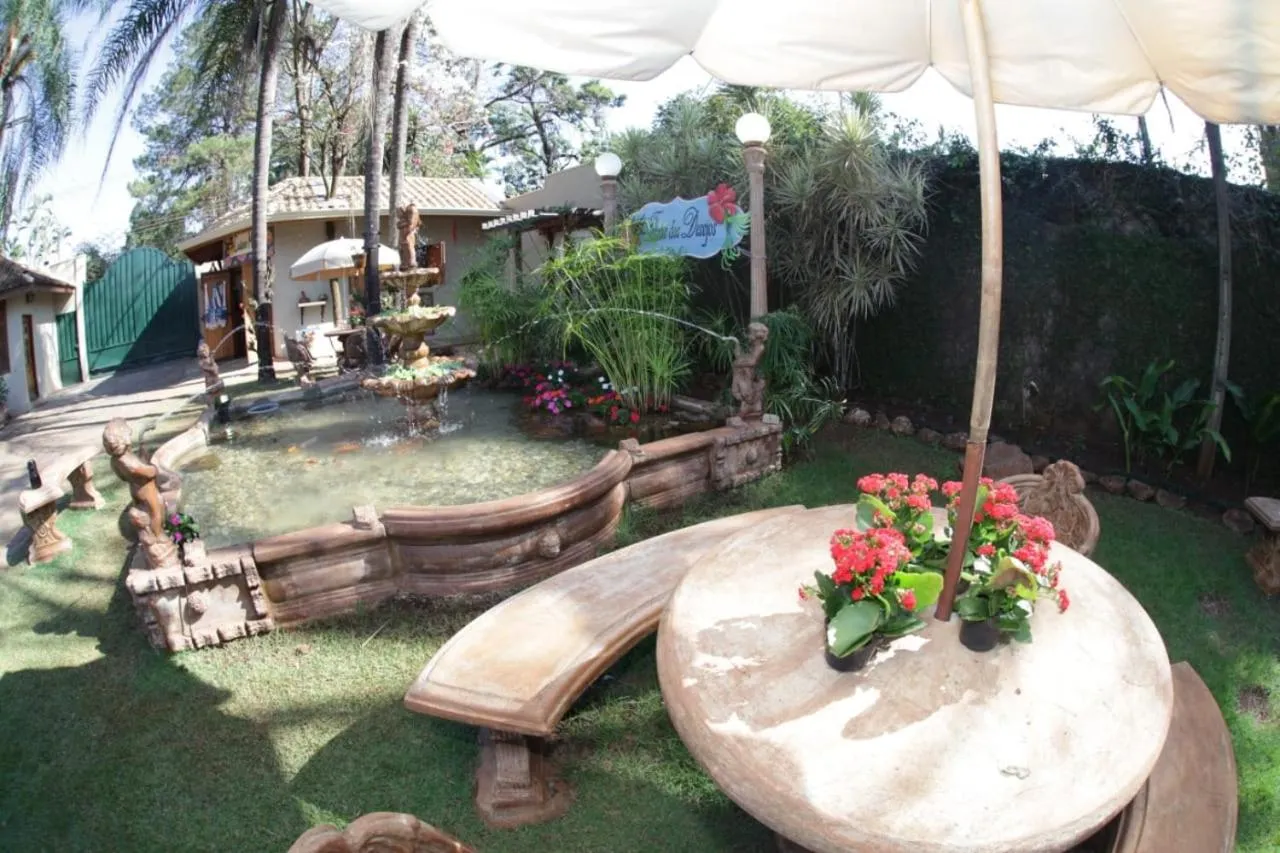 Hotel Pousada Chalé das Flores