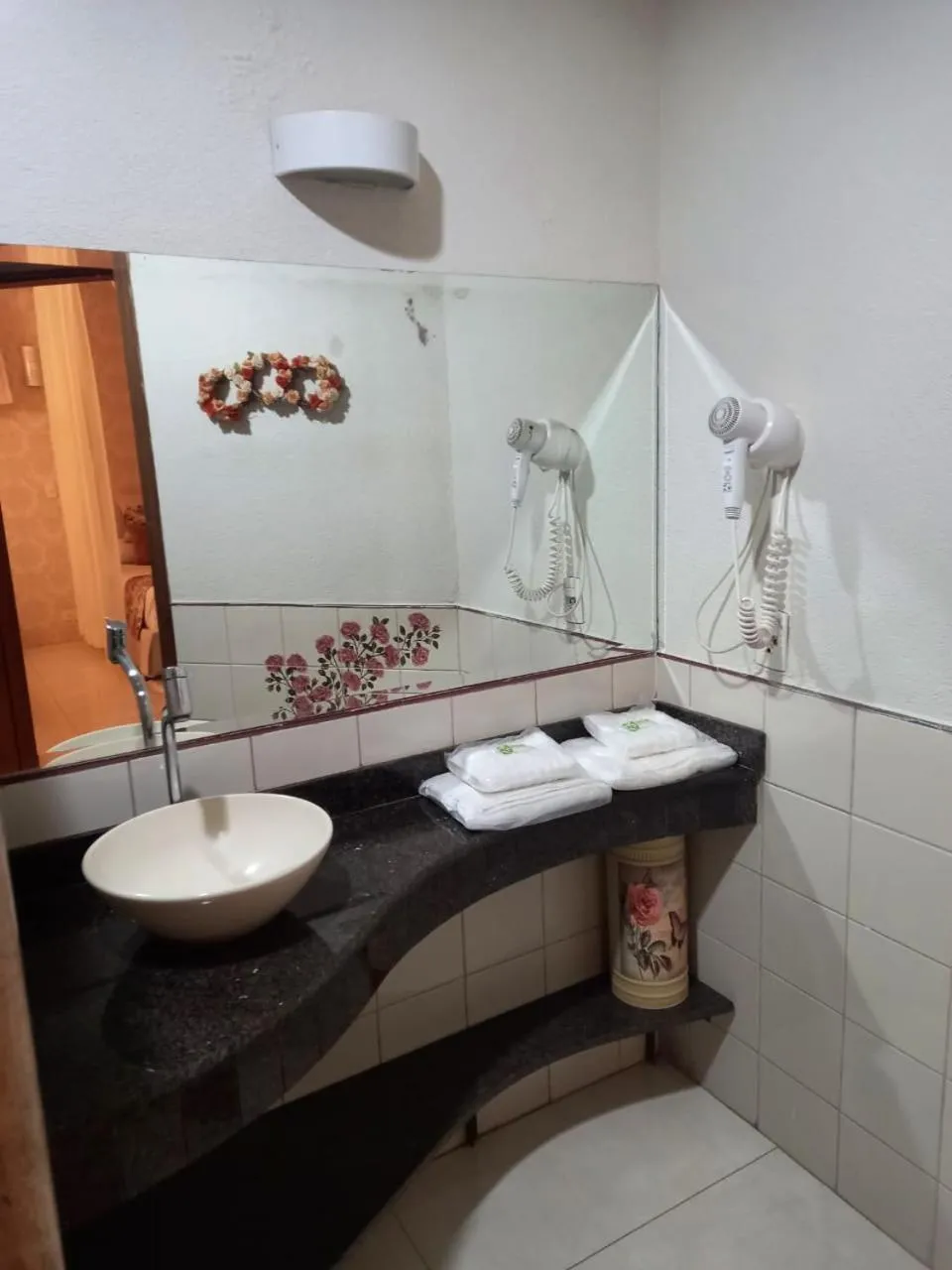 Bathroom in Hotel Pousada Chalé das Flores