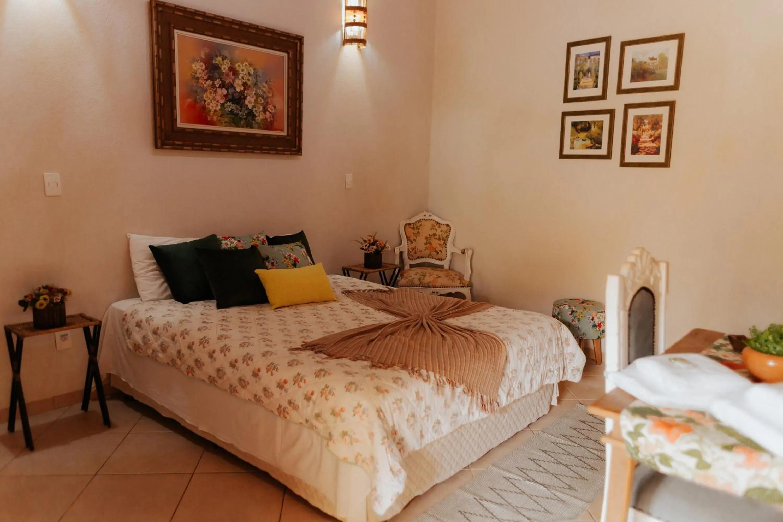 Bed in Hotel Pousada Chalé das Flores