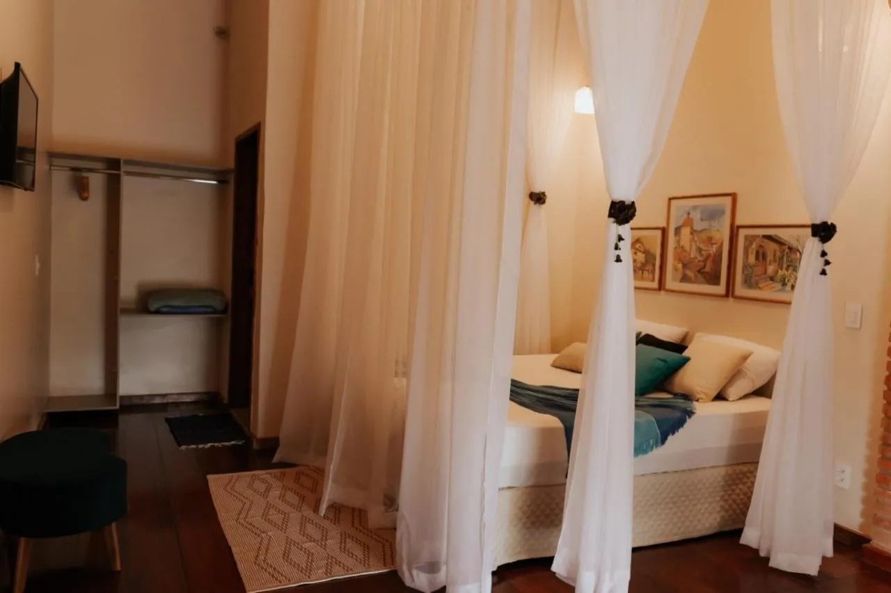 TV and multimedia, Bed in Hotel Pousada Chalé das Flores