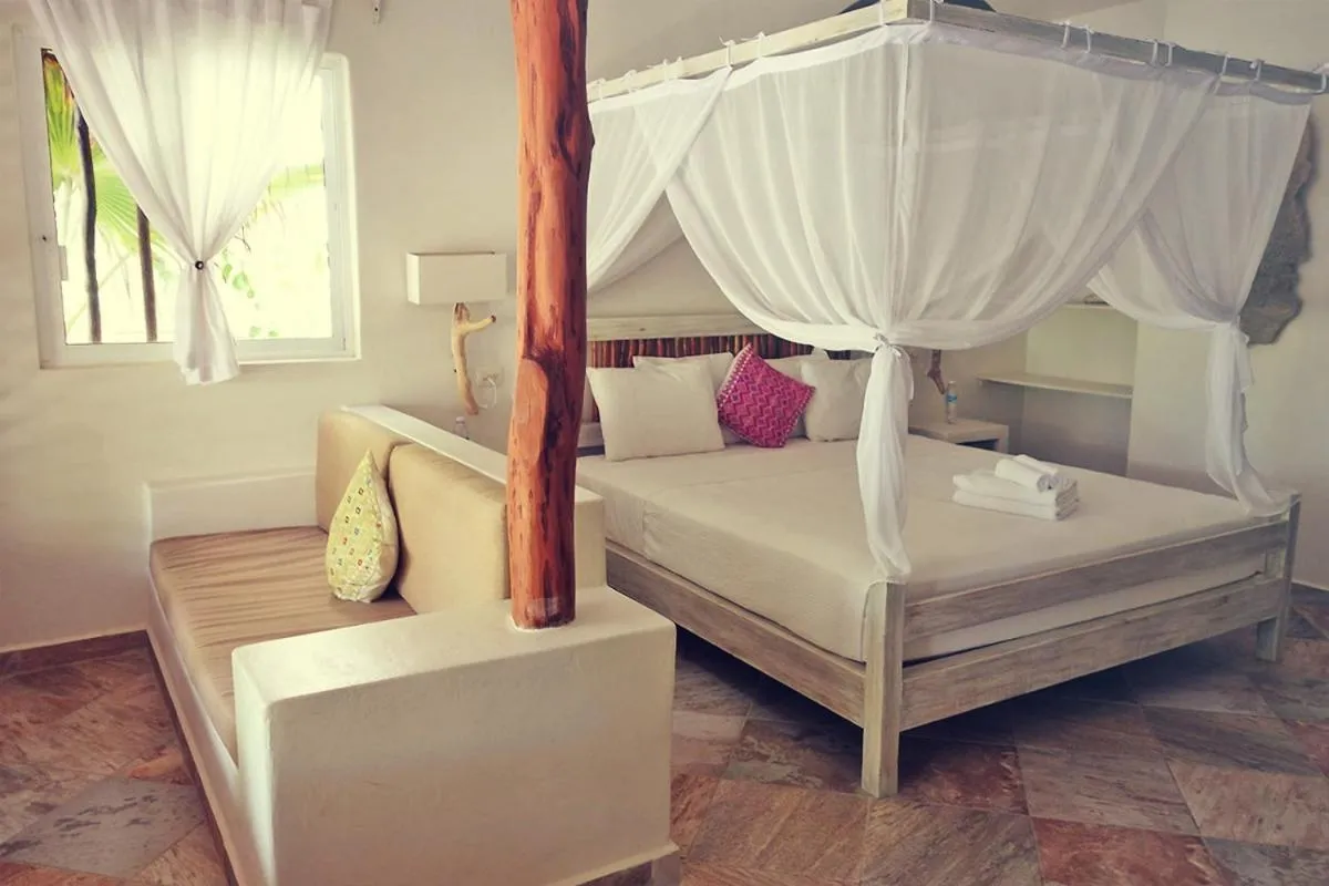 Bed in Almaplena Boutique Hotel