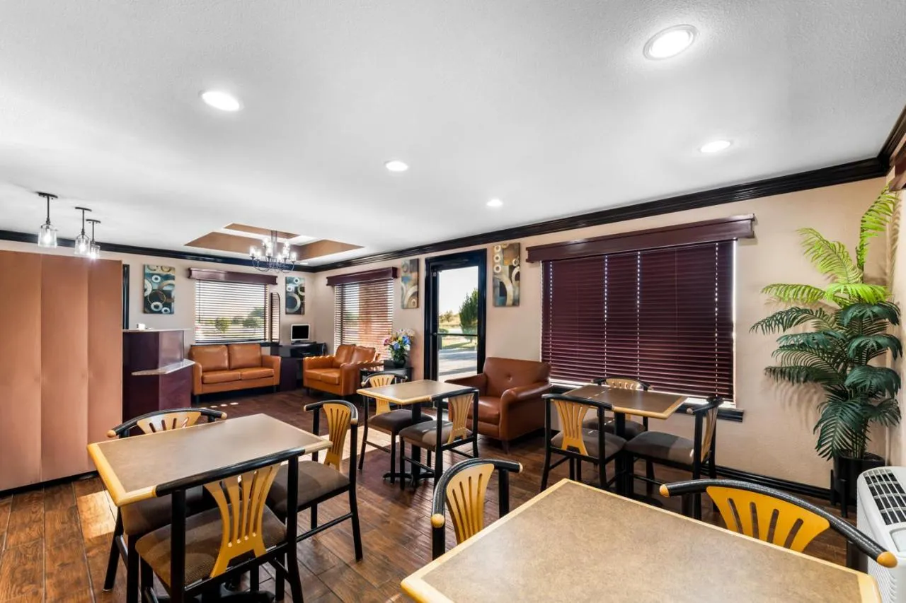 Breakfast in Scottish Inns - Decatur