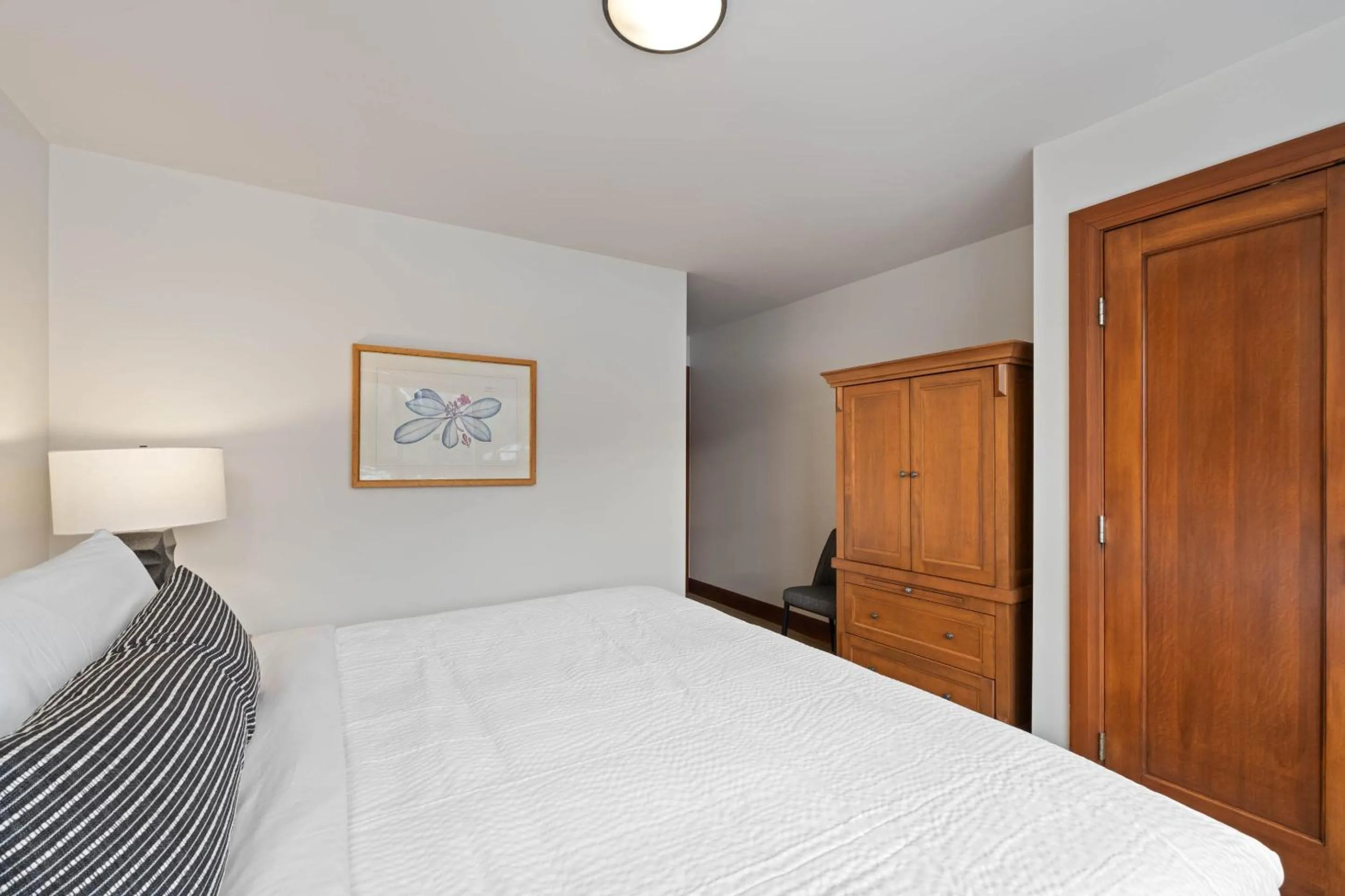 Bed in Montebello by Whistler Premier