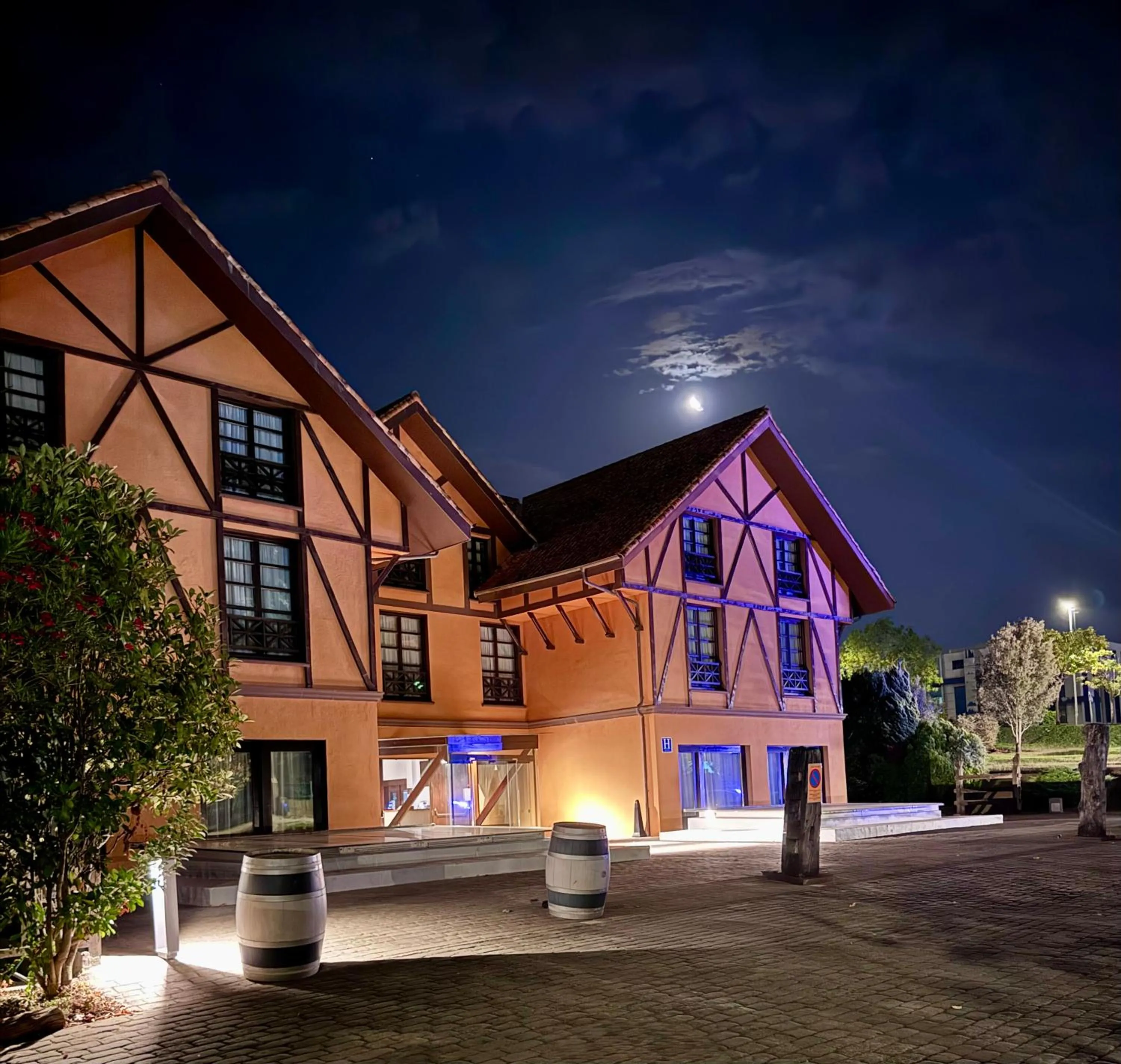 Property building in Hotel The Park Derio