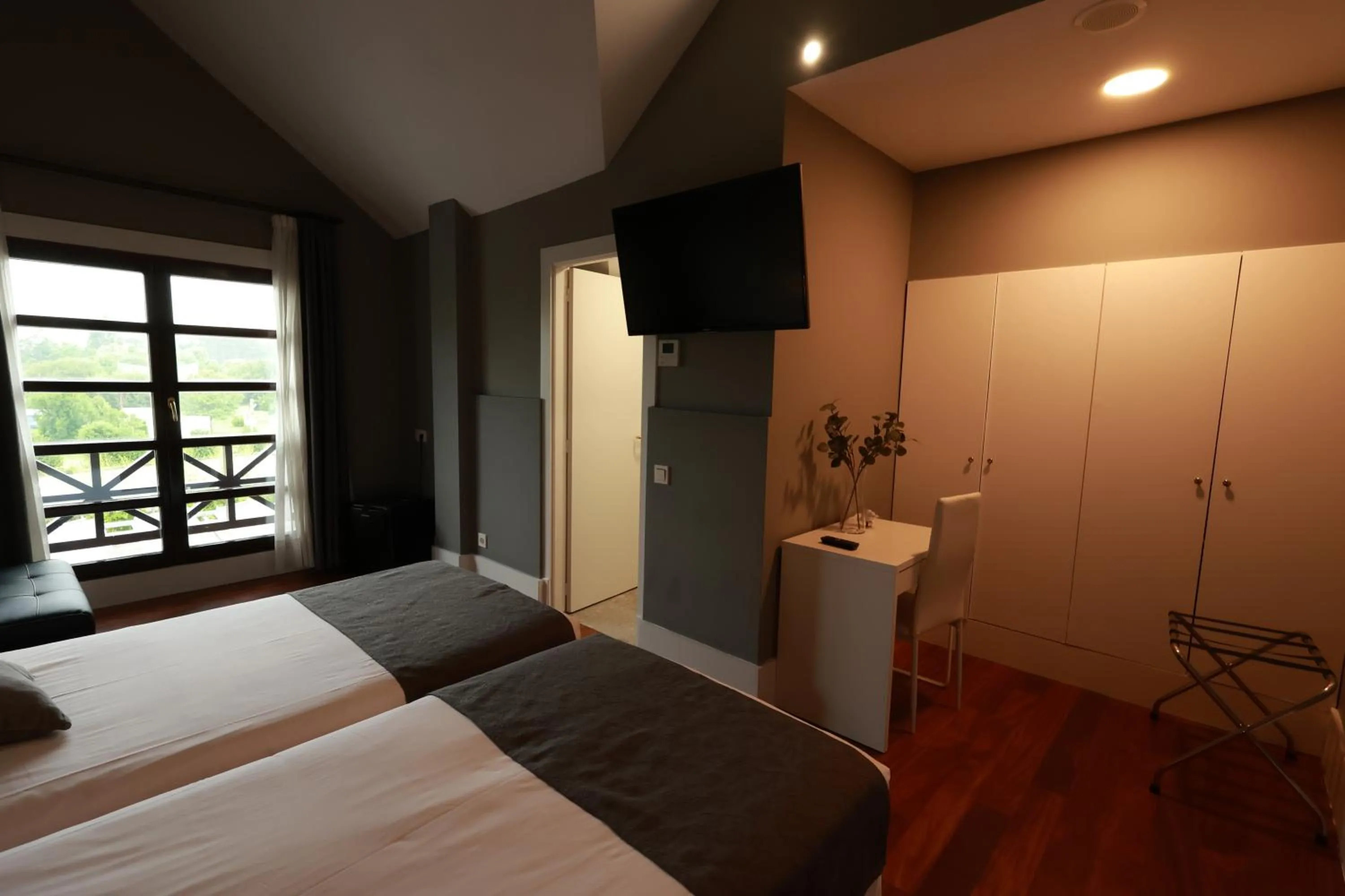 TV and multimedia, Bed in Hotel The Park Derio