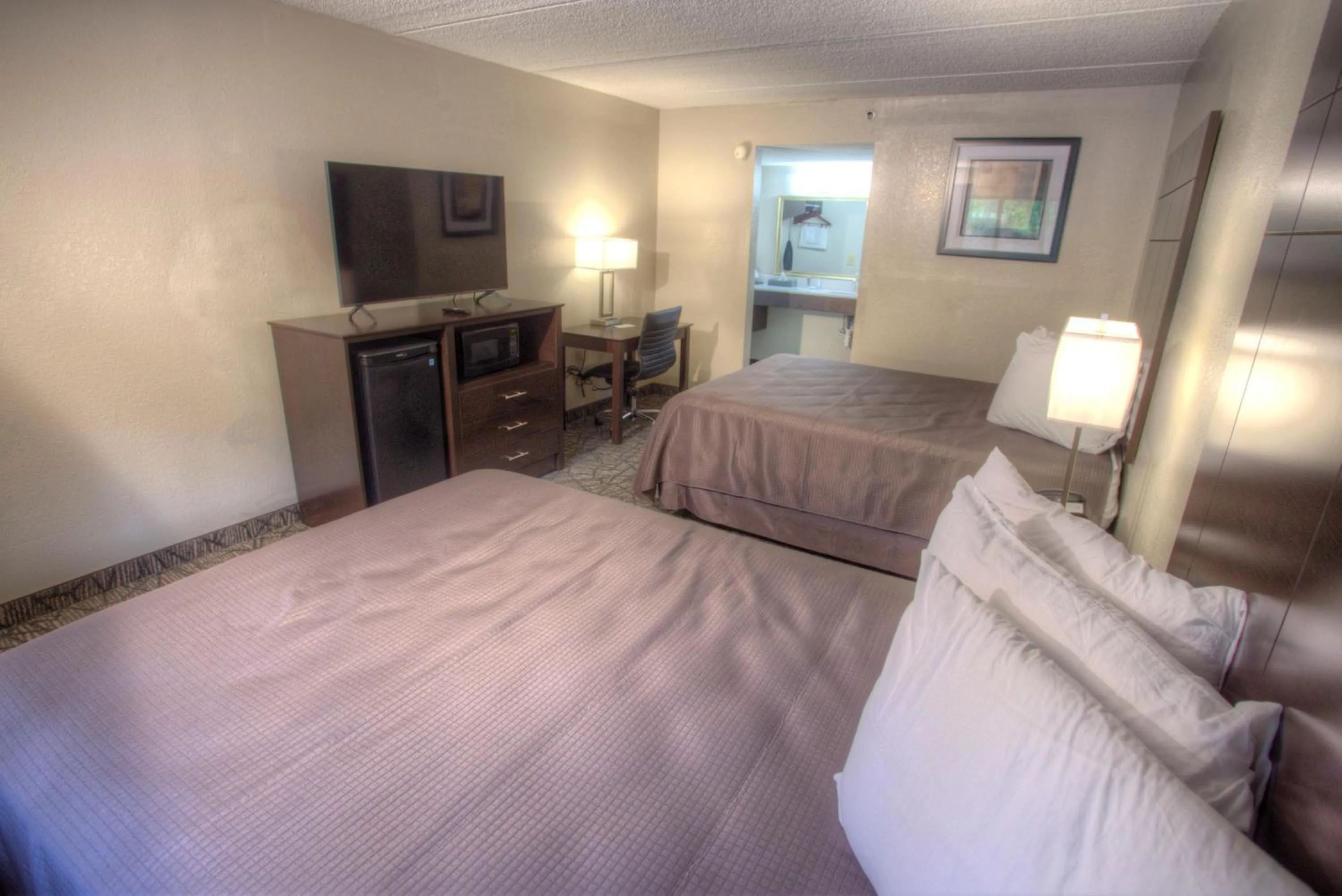 Bedroom, Bed in Budgetel Inn and Suites Plus Helen