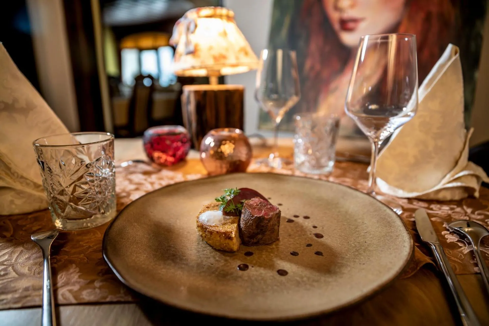 Food and drinks in Art Hotel Kristal