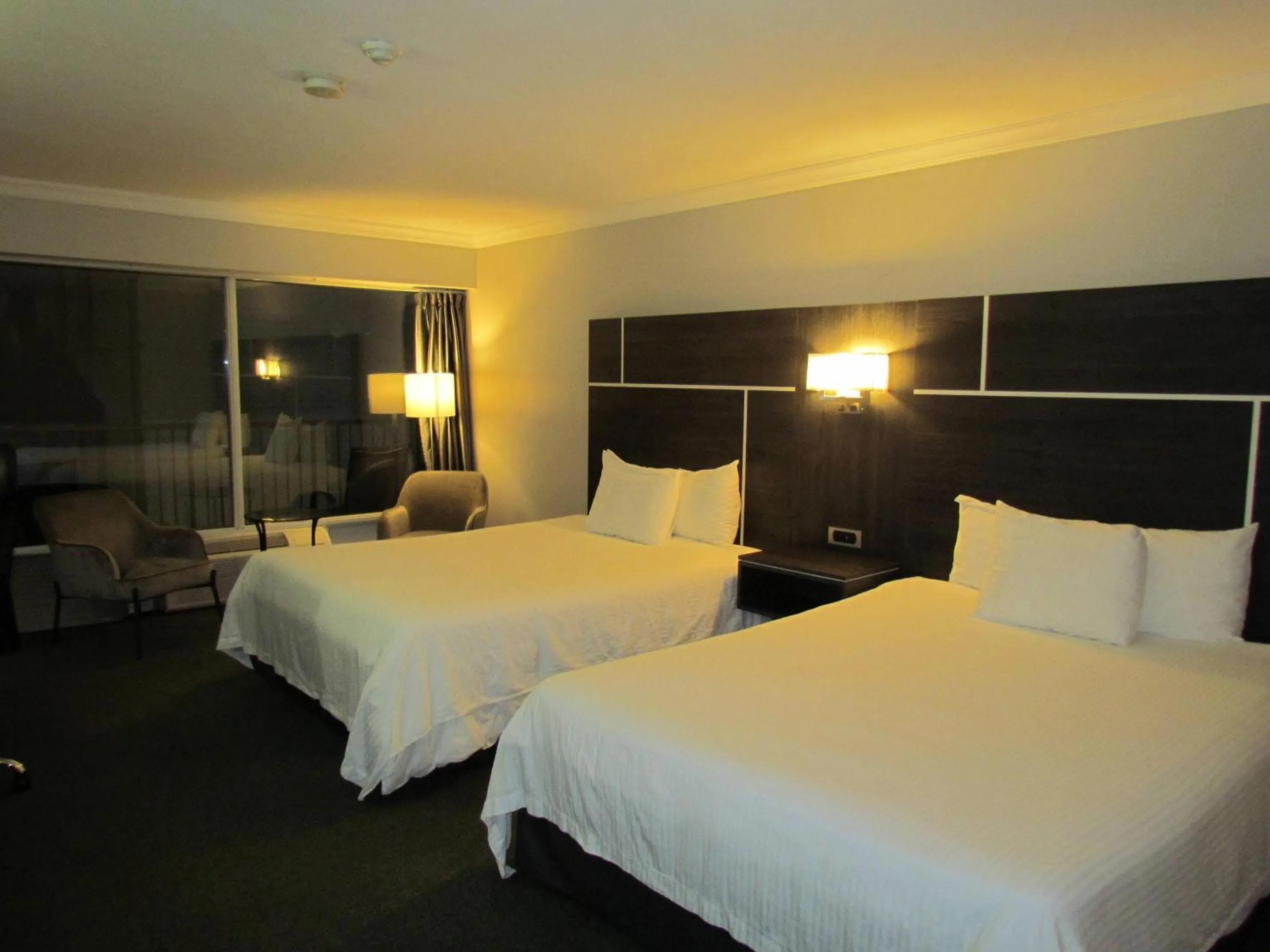 Bedroom, Bed in Rodeway Inn King William