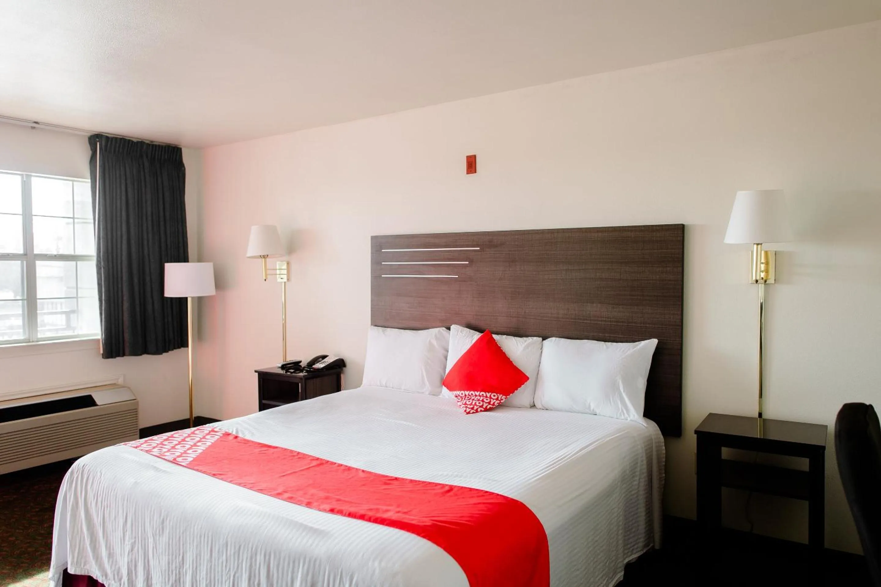 Bedroom, Bed in OYO Hotel Wichita Falls I-44 Sheppard Airforce